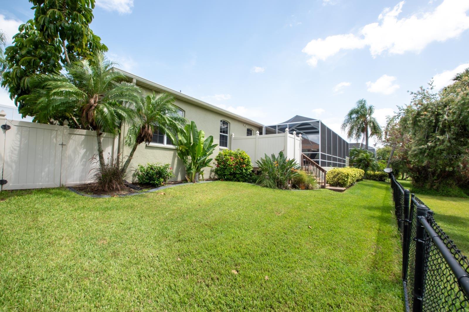 Listing photo id 56 for 916 Bunker View Drive