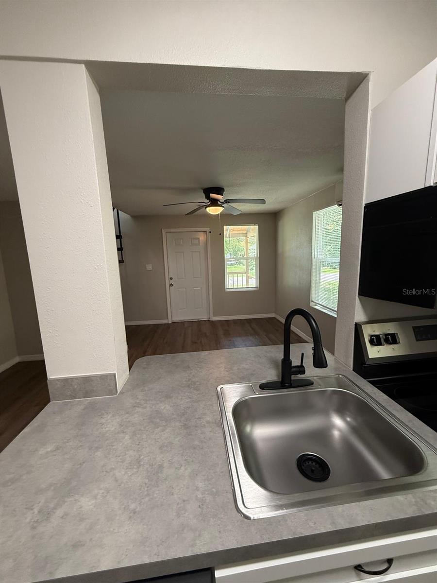 Image 18 of 42 For 1512 7th Street