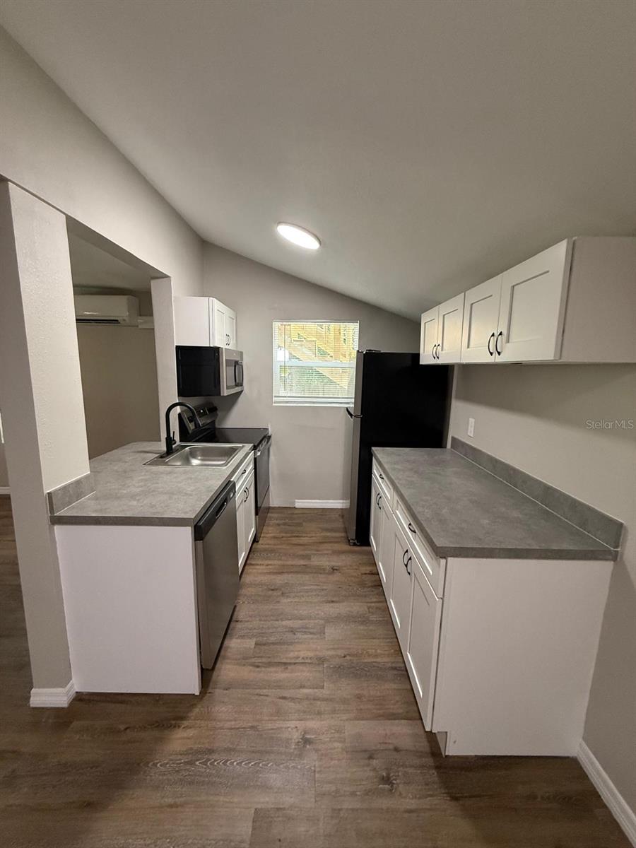 Image 20 of 42 For 1512 7th Street