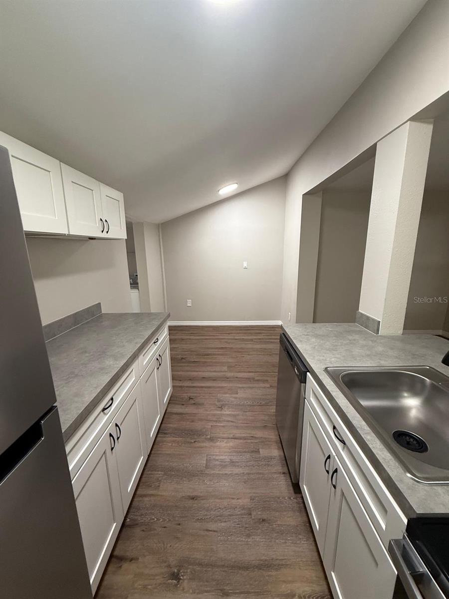 Image 21 of 42 For 1512 7th Street