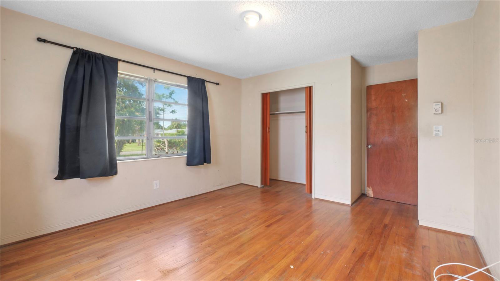 Image 17 of 22 For 5631 23rd Avenue S