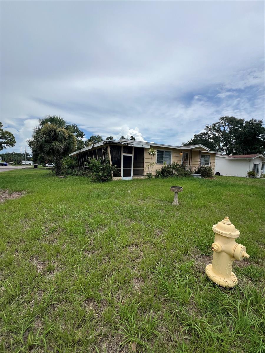 Image 2 of 22 For 5631 23rd Avenue S