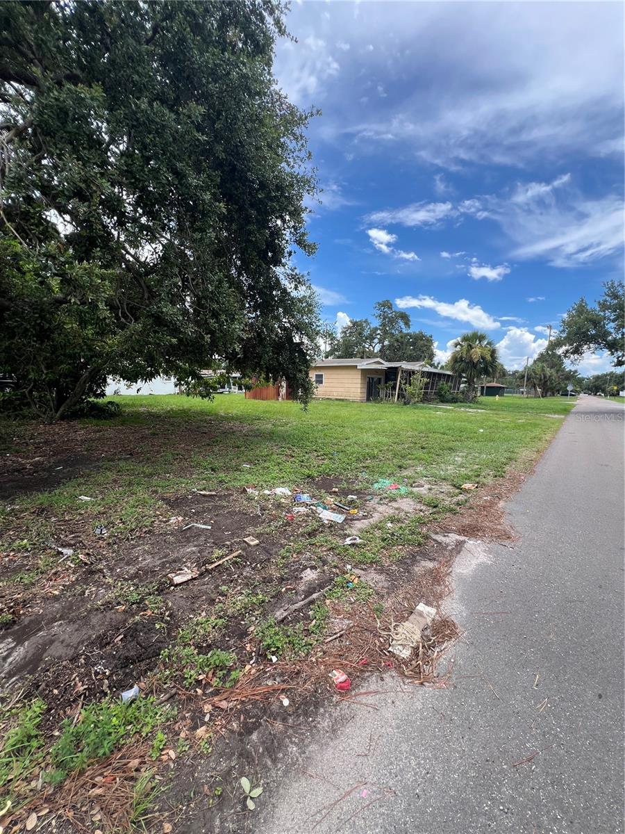 Image 4 of 22 For 5631 23rd Avenue S