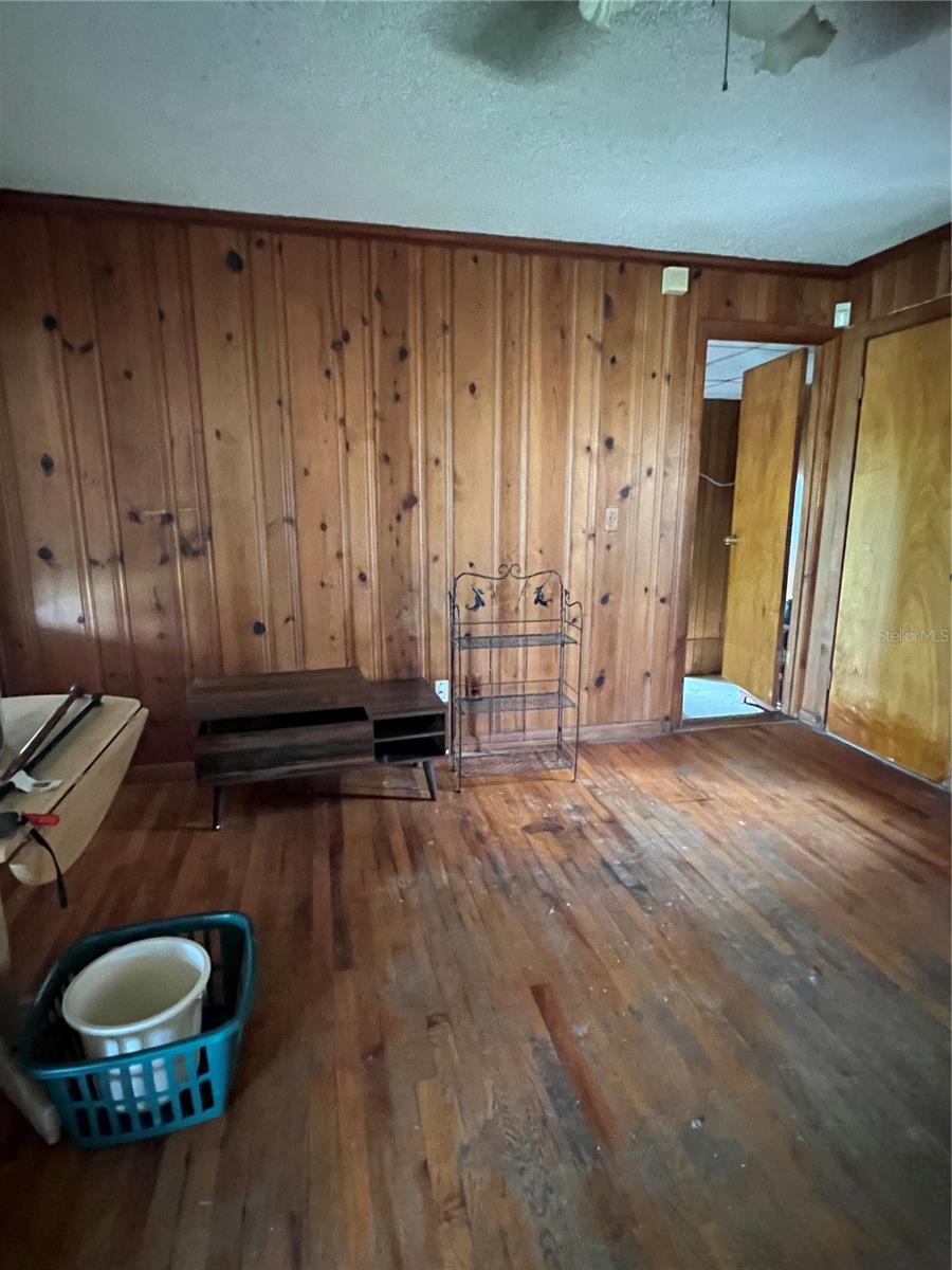 Image 7 of 22 For 5631 23rd Avenue S