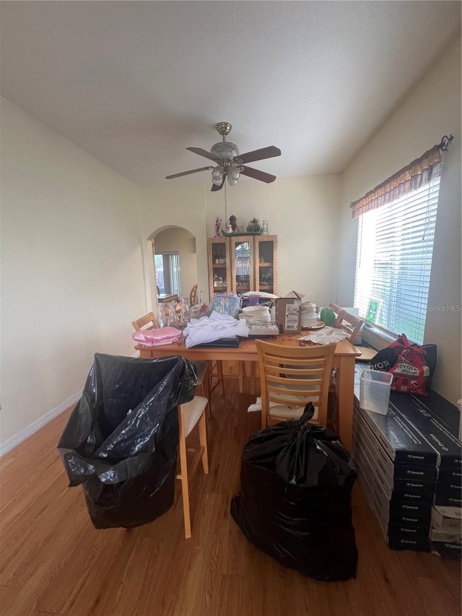 Image 11 of 62 For 1521 Atami Court