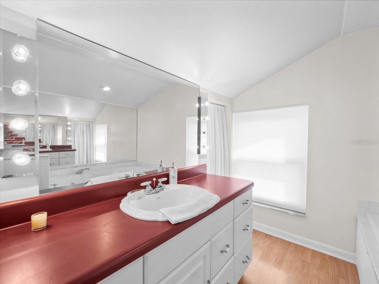 Image 26 of 35 For 15711 Springmoss Lane