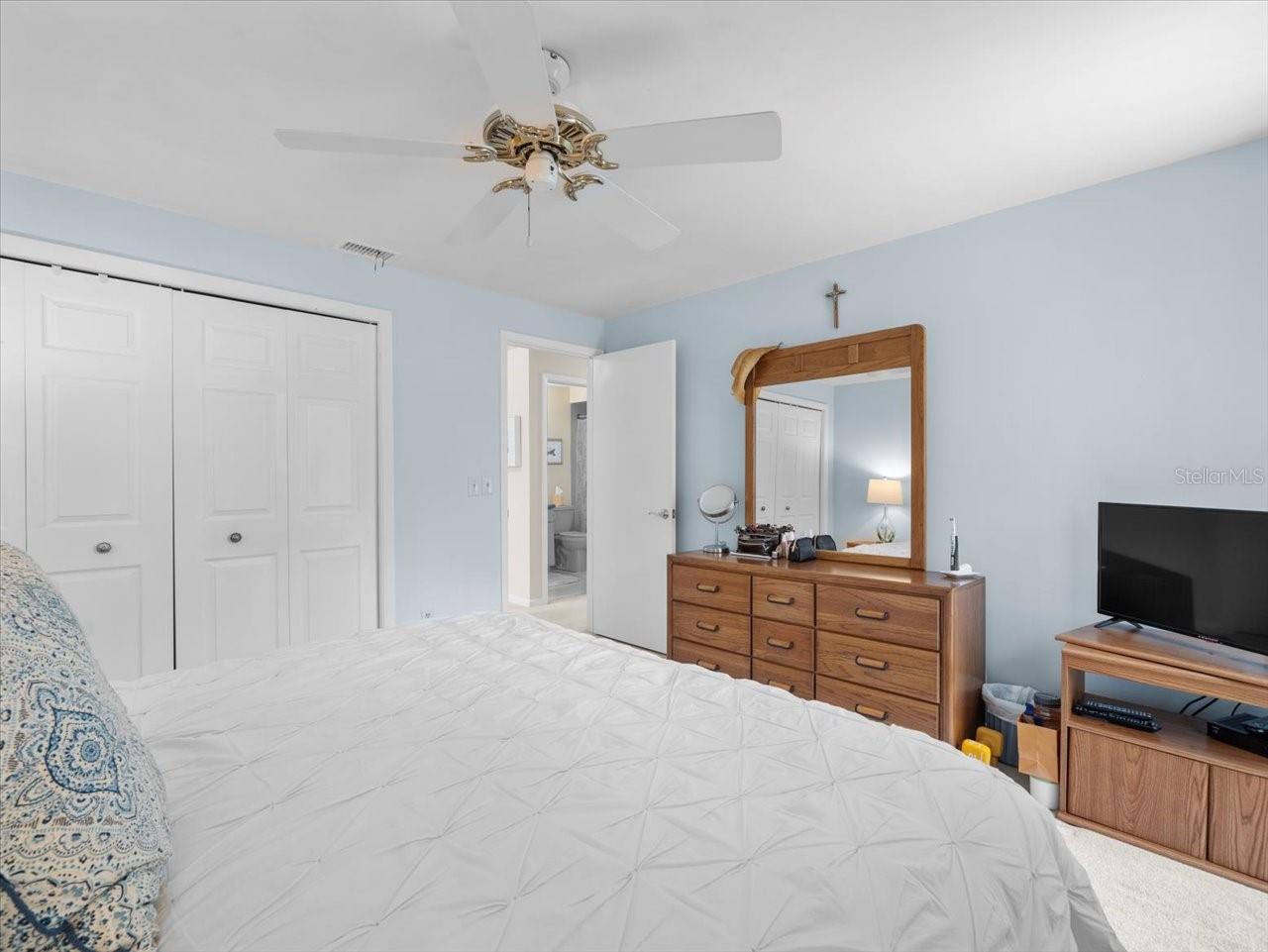 Image 29 of 35 For 15711 Springmoss Lane