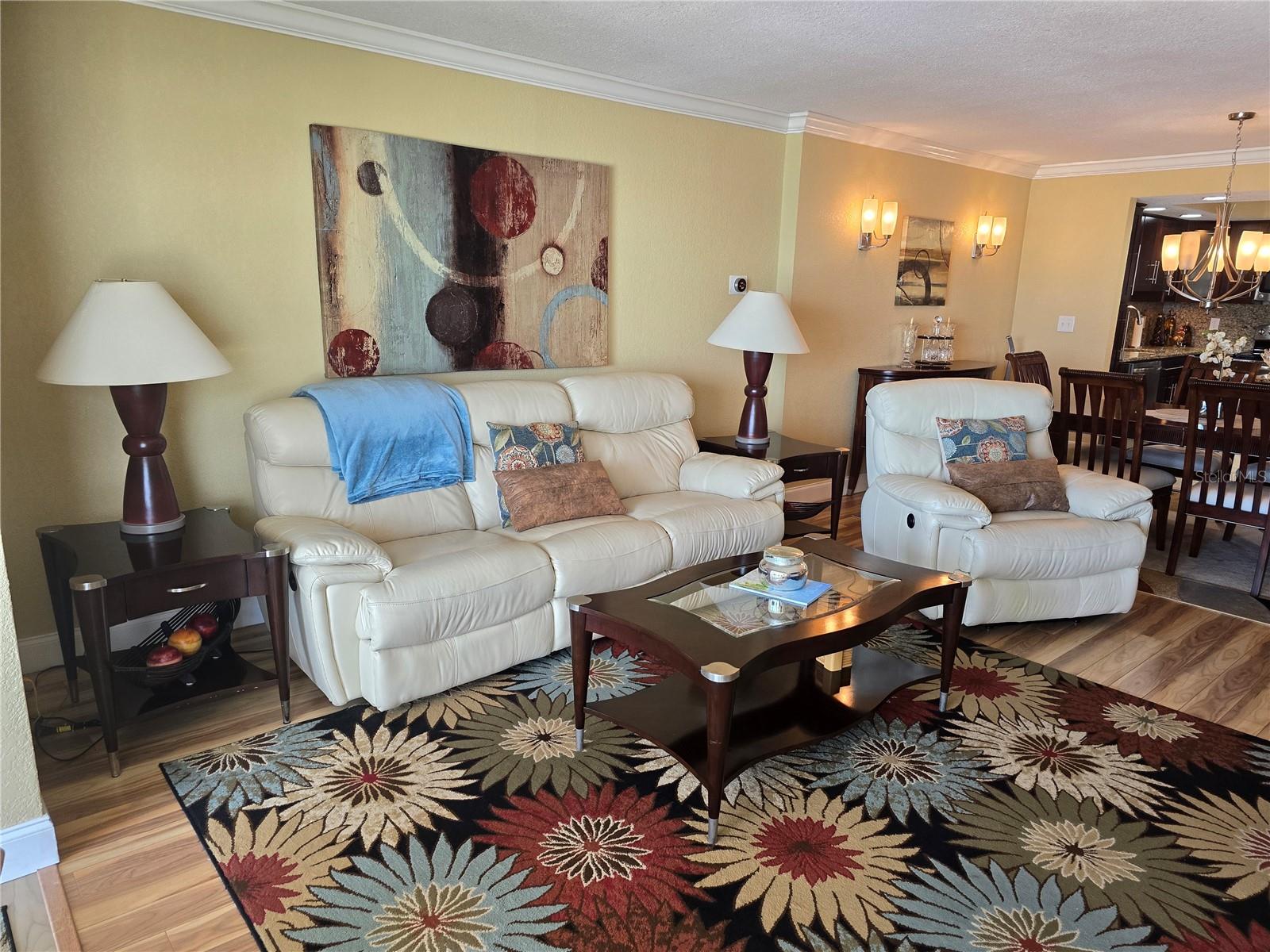 Image 25 of 58 For 855 Bayway Boulevard 908