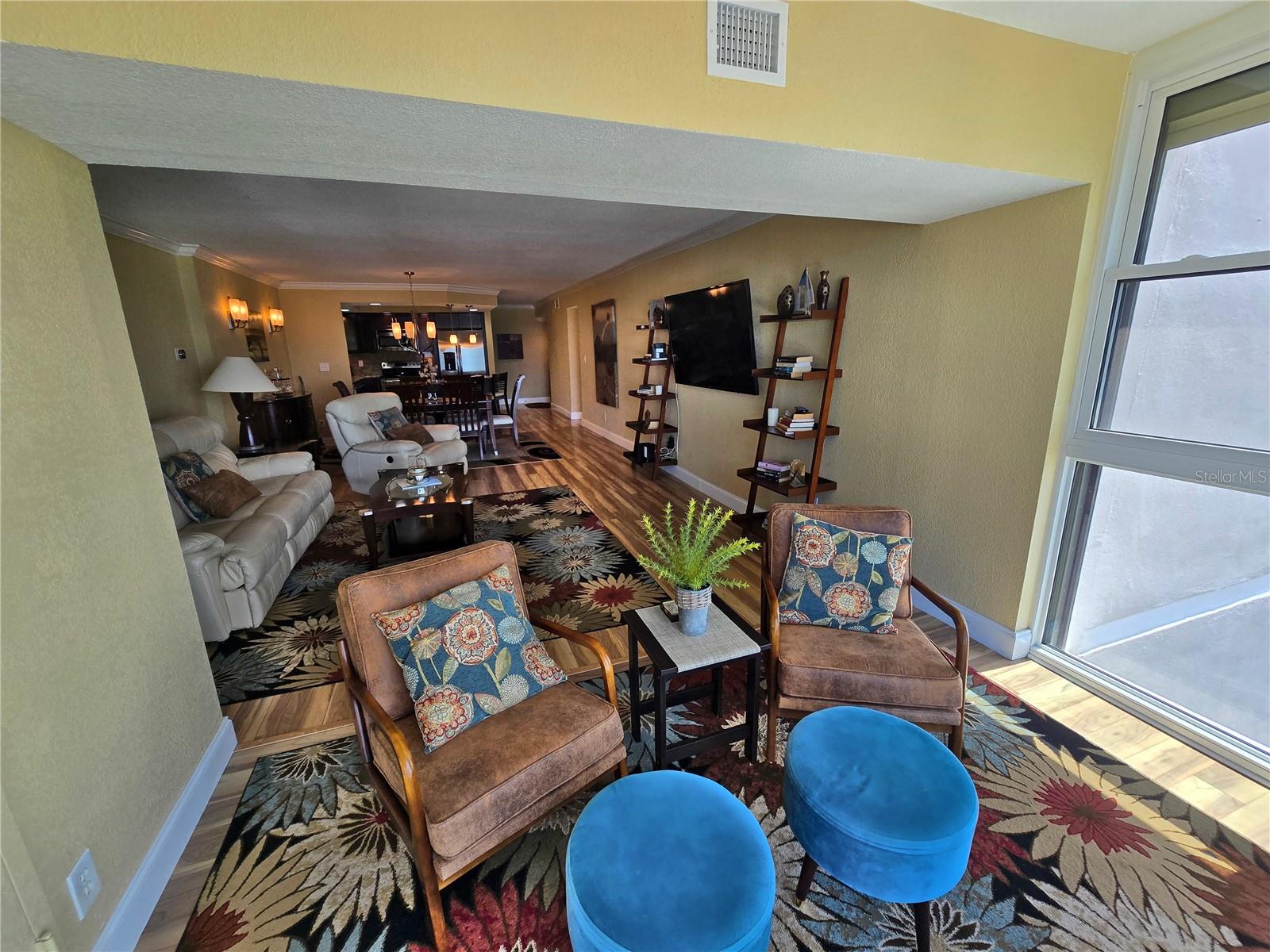 Image 26 of 58 For 855 Bayway Boulevard 908