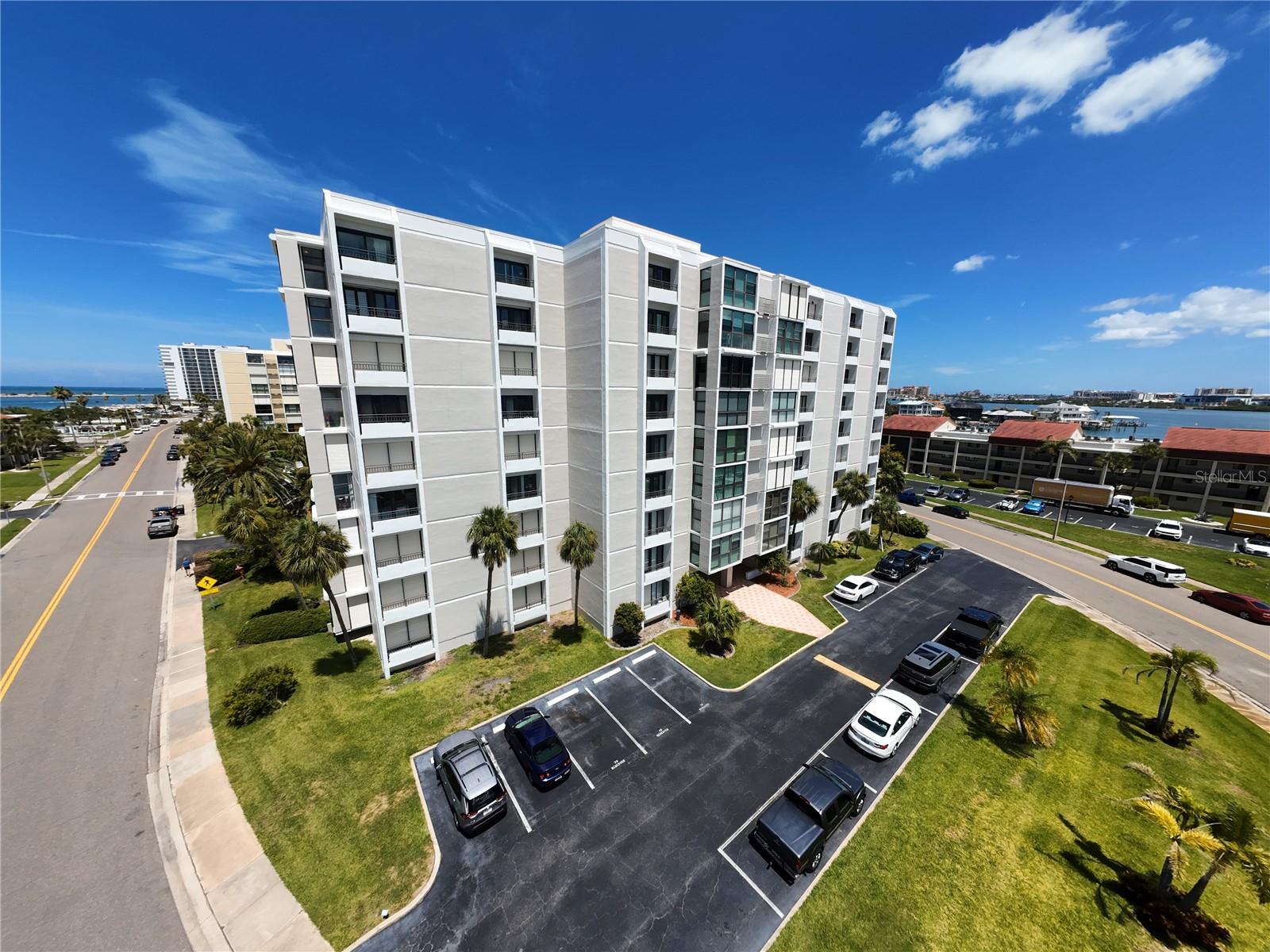 Image 3 of 58 For 855 Bayway Boulevard 908