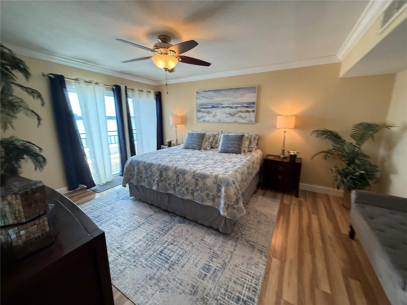 Image 41 of 58 For 855 Bayway Boulevard 908