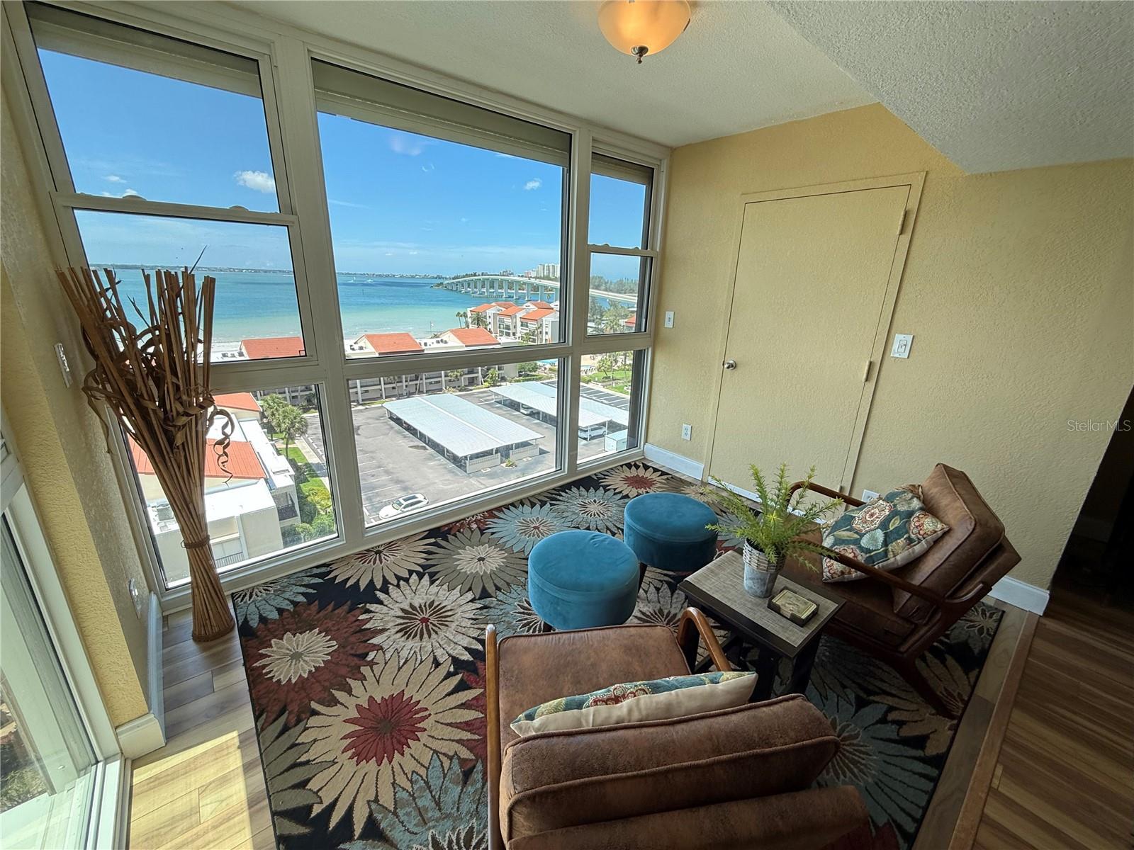 Image 43 of 58 For 855 Bayway Boulevard 908