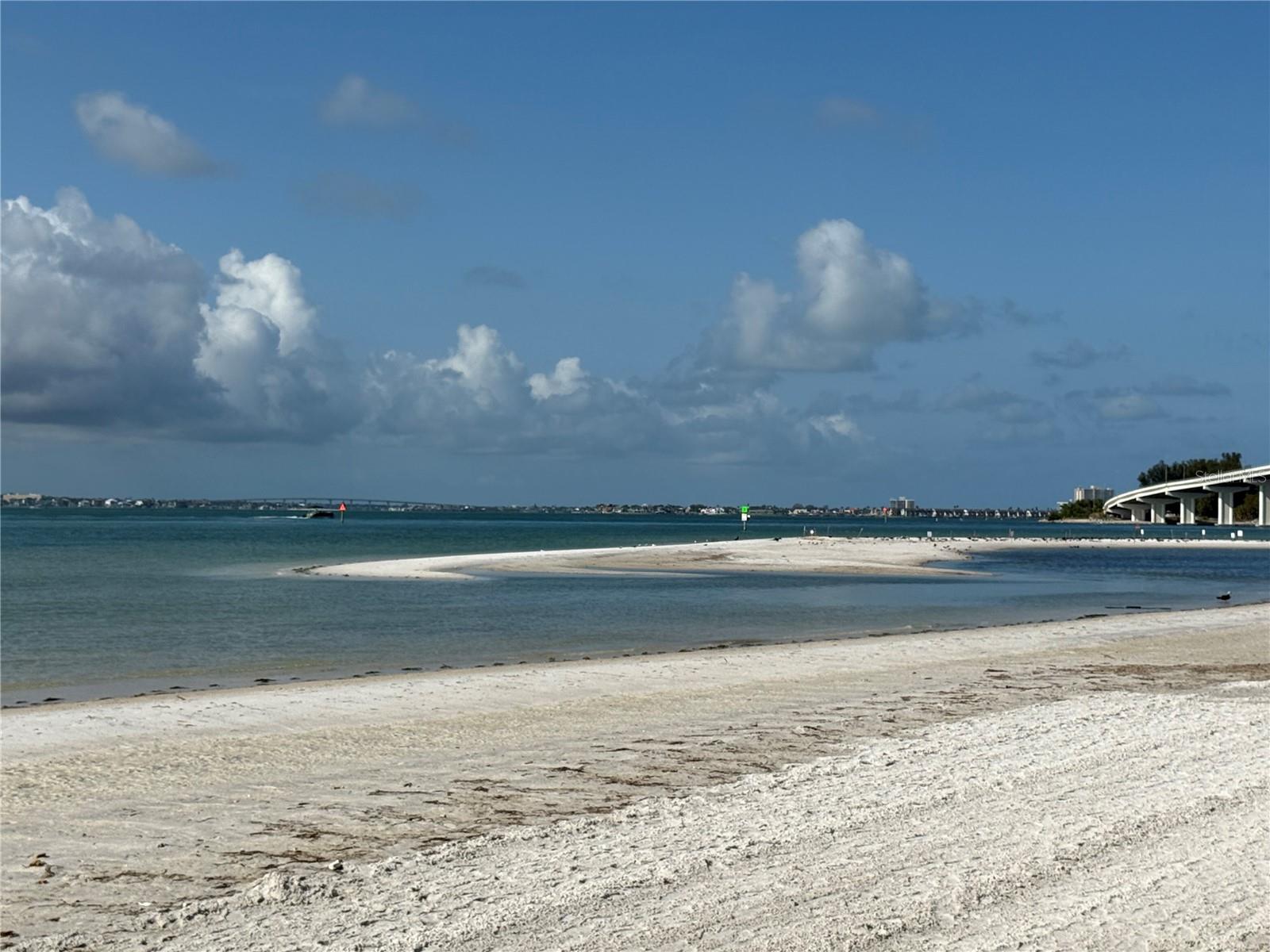 Image 55 of 58 For 855 Bayway Boulevard 908