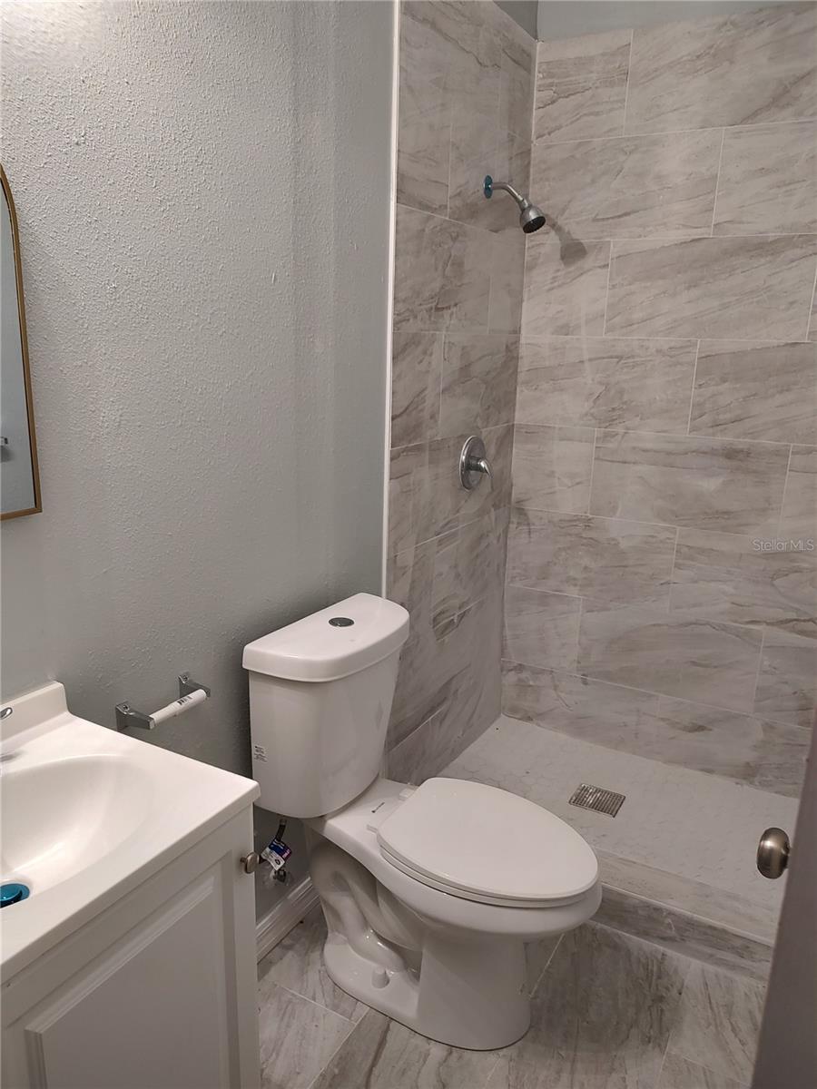 Image 11 of 16 For 2913 18th Street