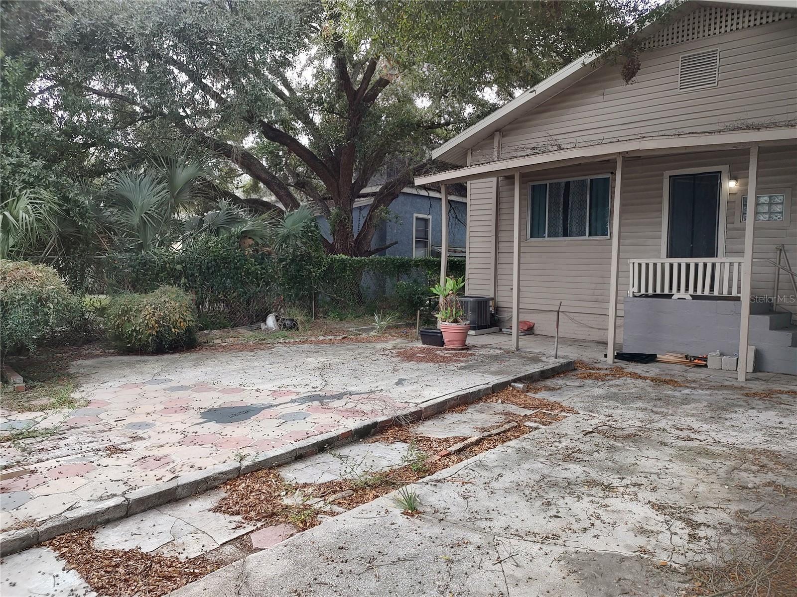 Image 14 of 16 For 2913 18th Street