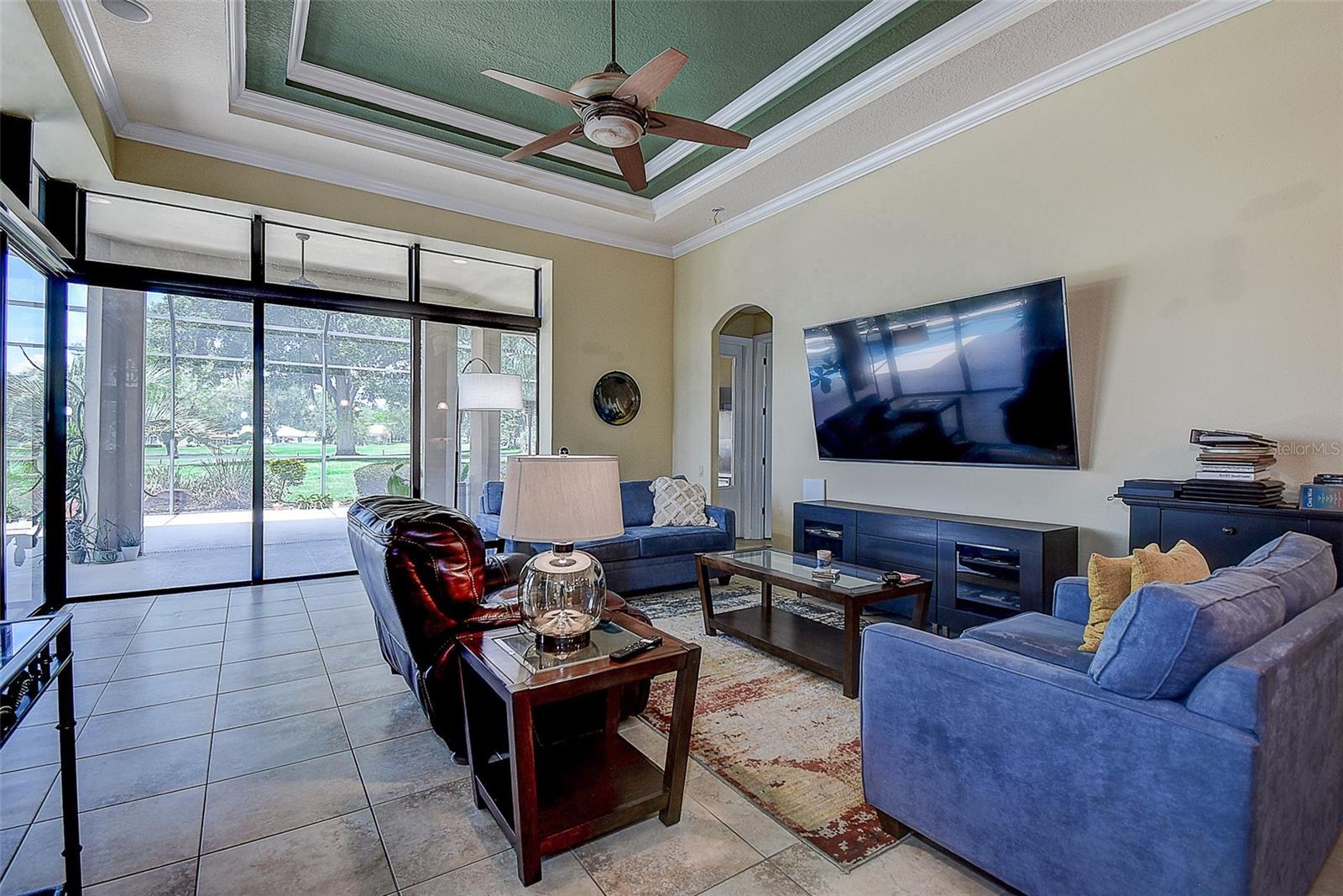 Listing photo id 23 for 12713 Grand Traverse Drive