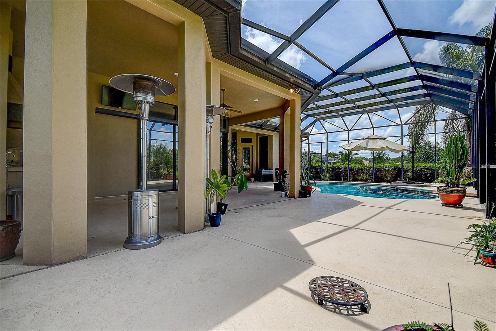 Listing photo id 31 for 12713 Grand Traverse Drive