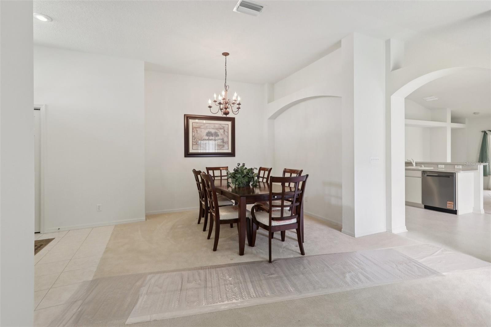 Image 10 of 39 For 2625 Brookville Drive