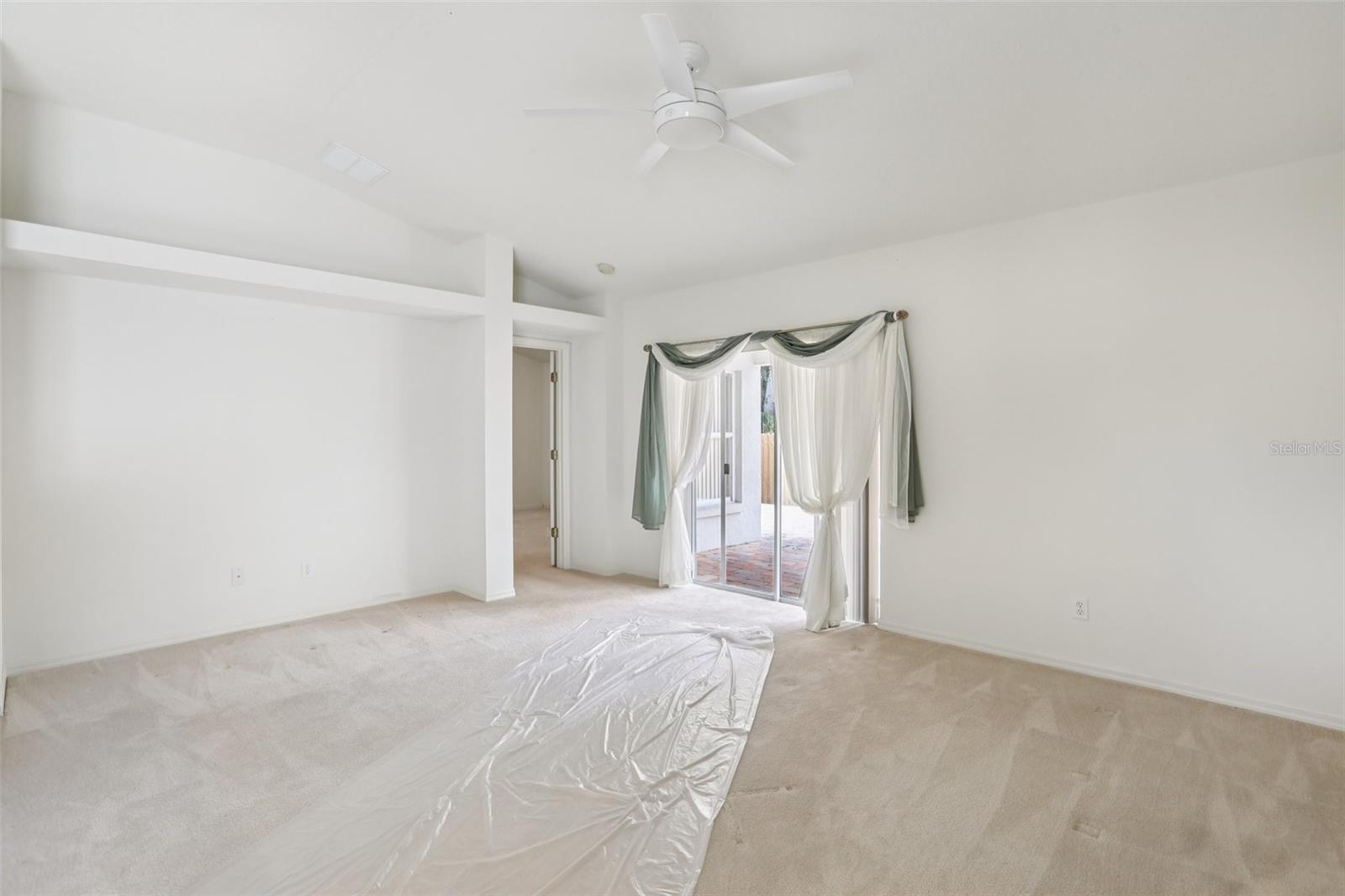 Image 6 of 39 For 2625 Brookville Drive