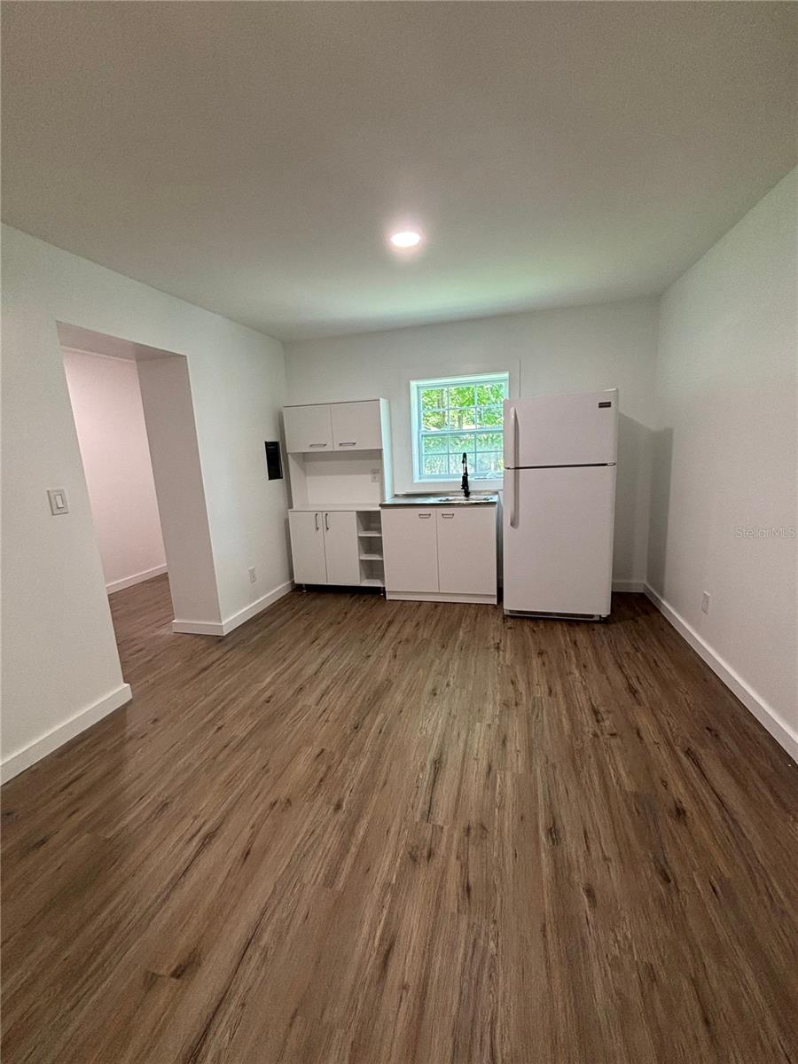 Image 5 of 7 For 9501 11th Street 1-2