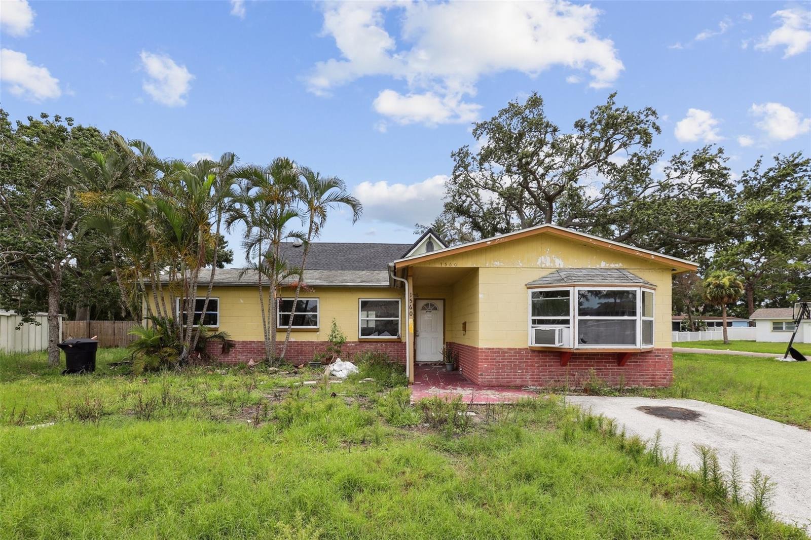 Details for 1560 Connecticut Avenue Ne, ST PETERSBURG, FL 33703