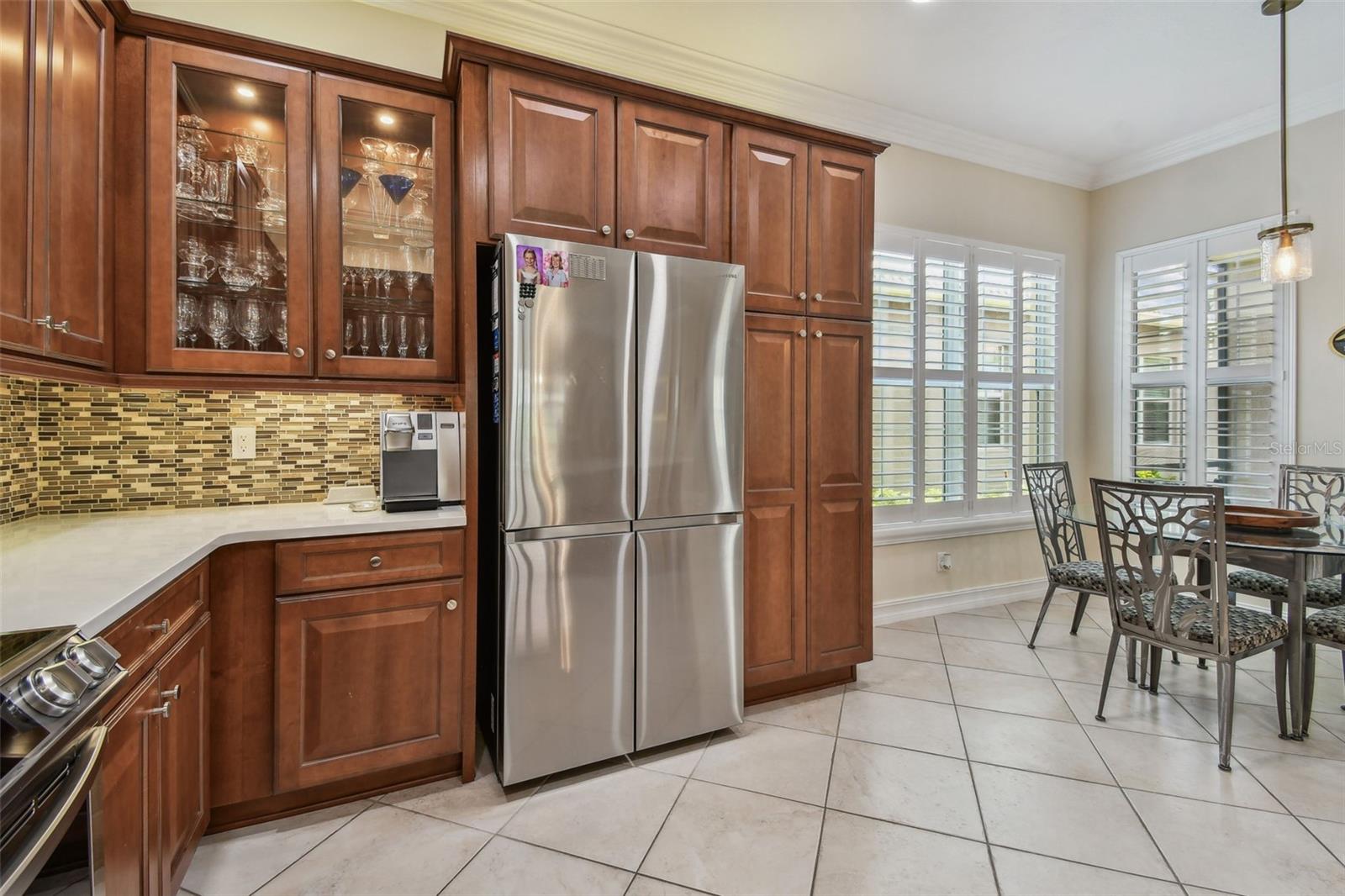 Listing photo id 9 for 5103 Shady Stone Place