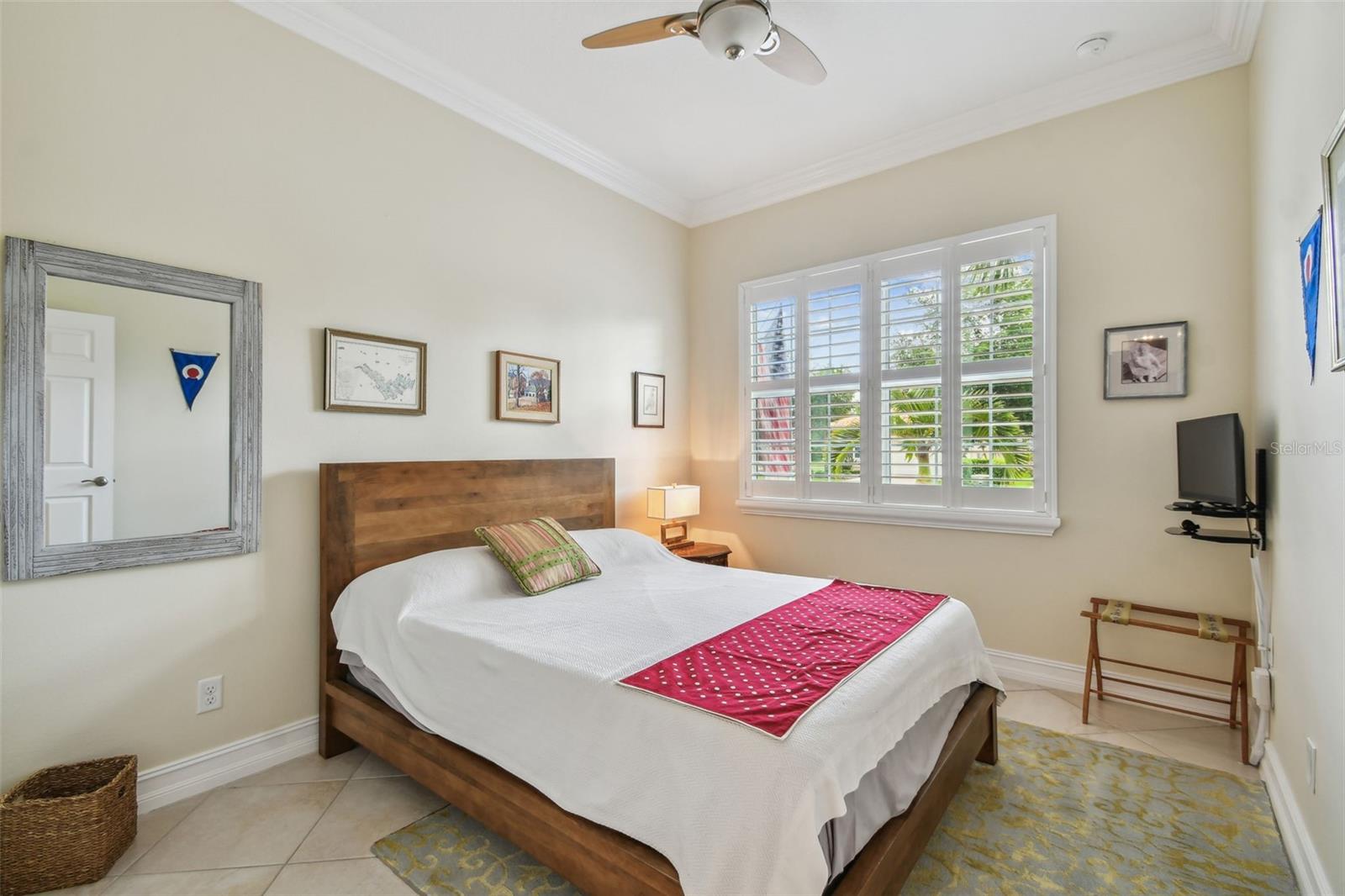 Listing photo id 28 for 5103 Shady Stone Place
