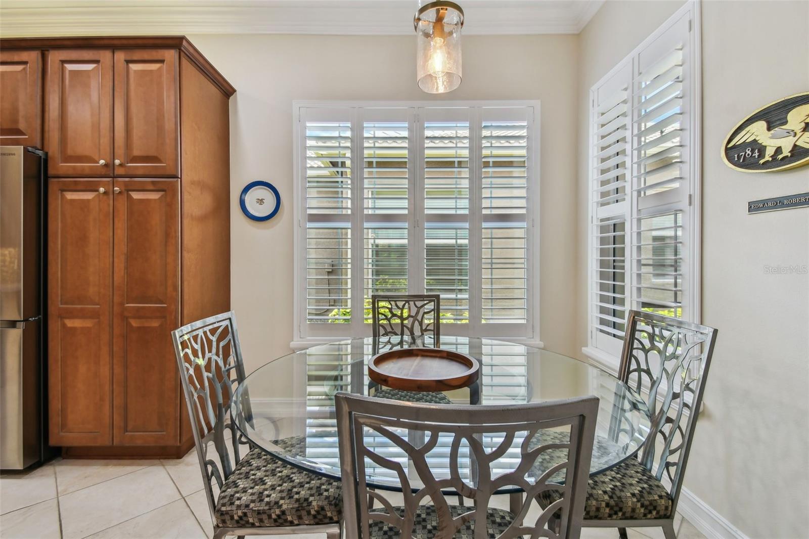 Listing photo id 6 for 5103 Shady Stone Place