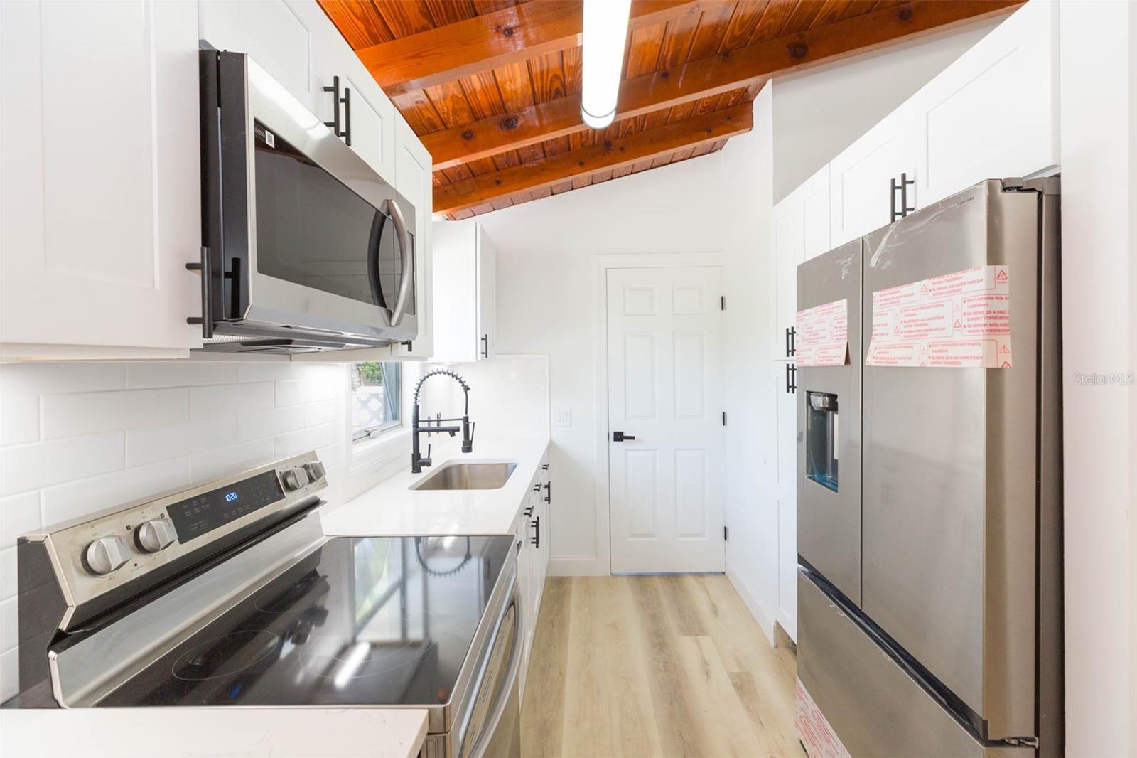 Image 14 of 41 For 9445 Cardy Street