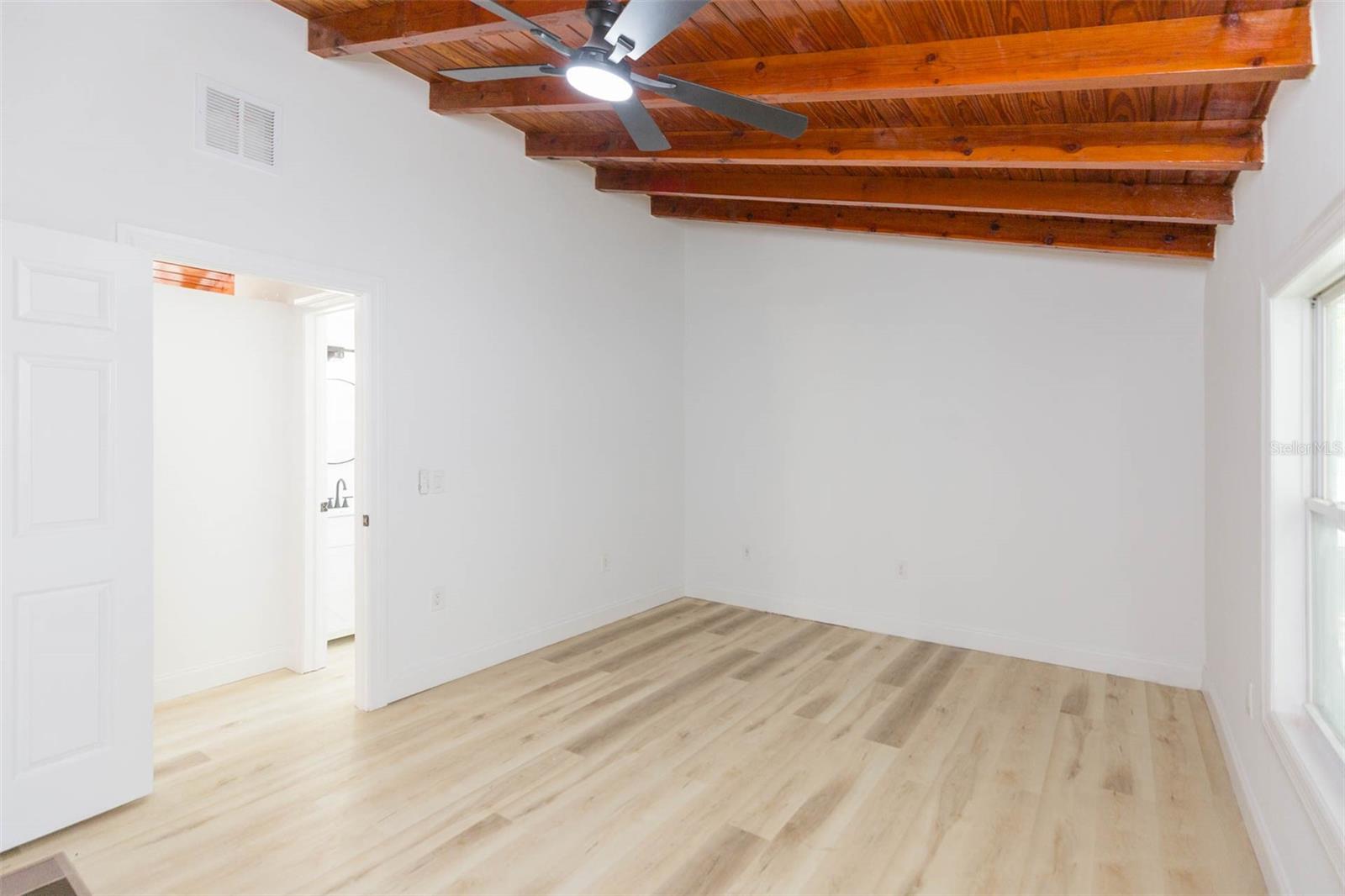 Image 22 of 41 For 9445 Cardy Street