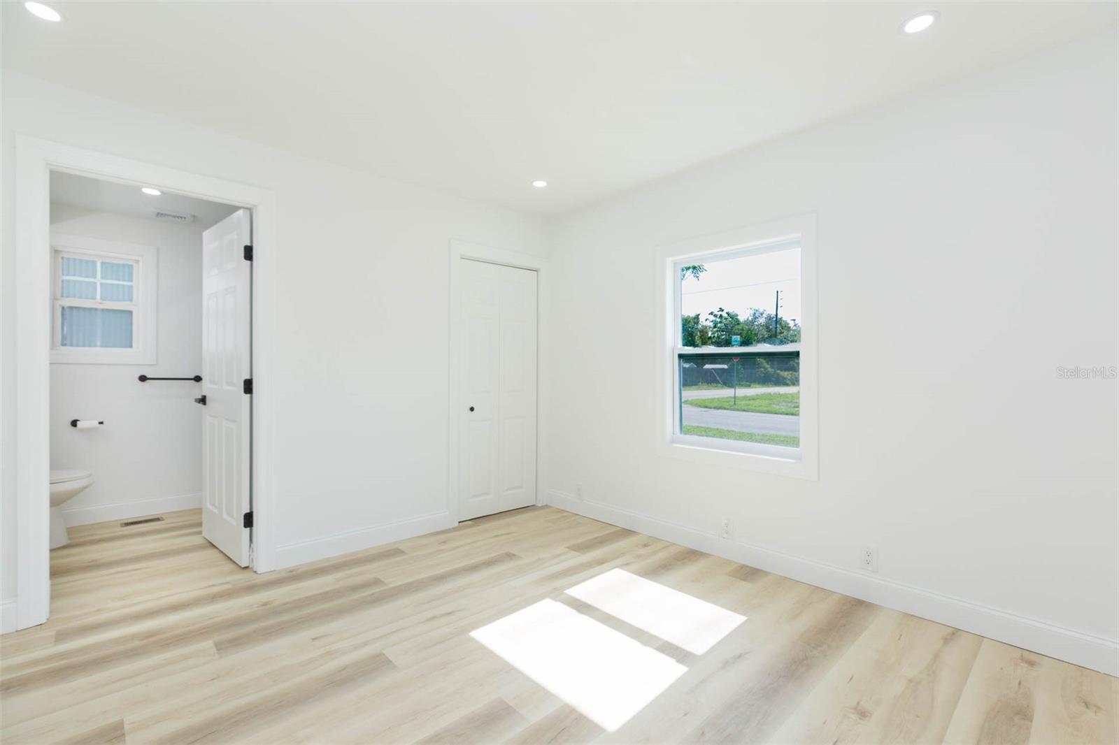 Image 25 of 41 For 9445 Cardy Street