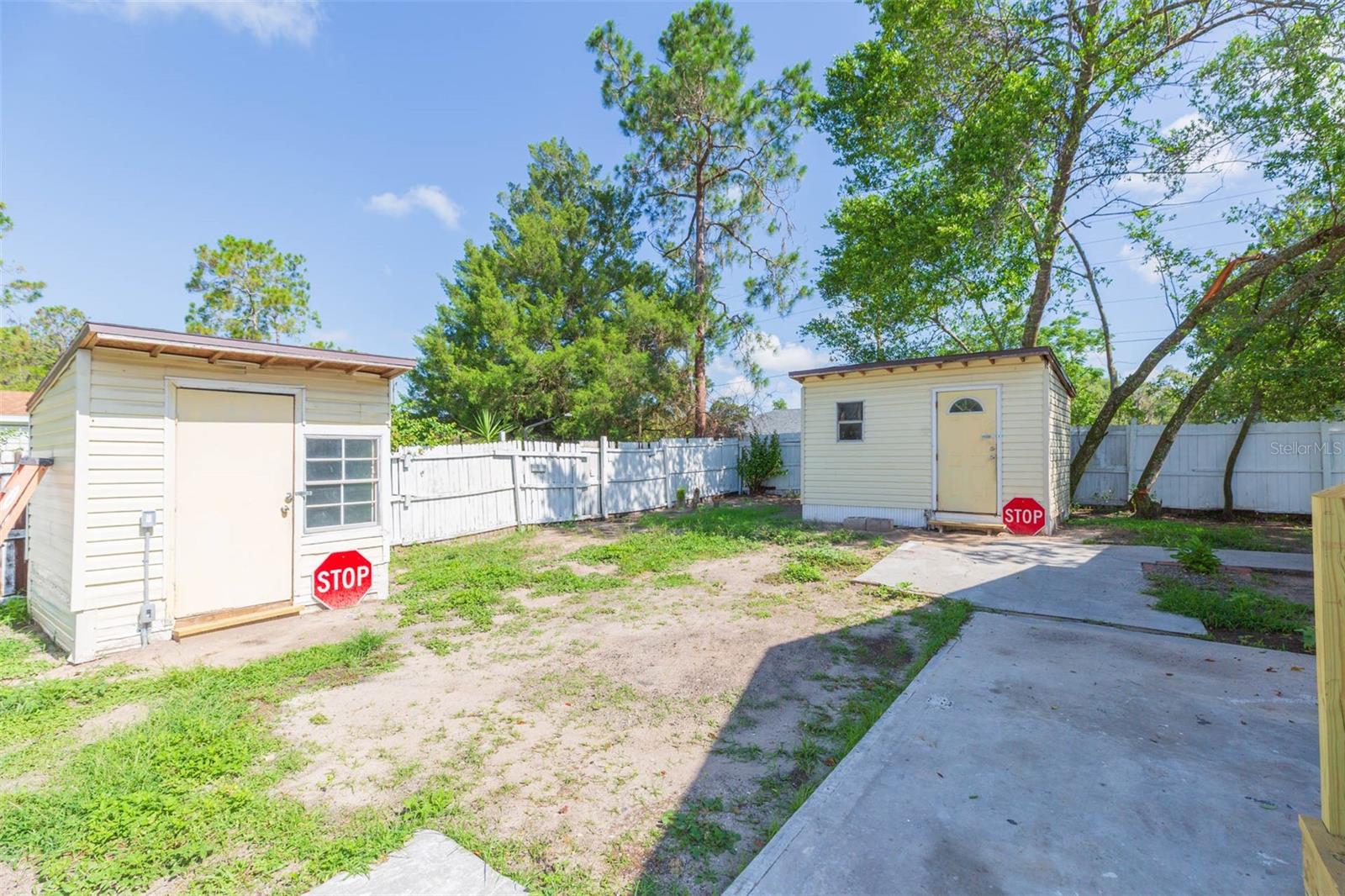 Image 31 of 41 For 9445 Cardy Street