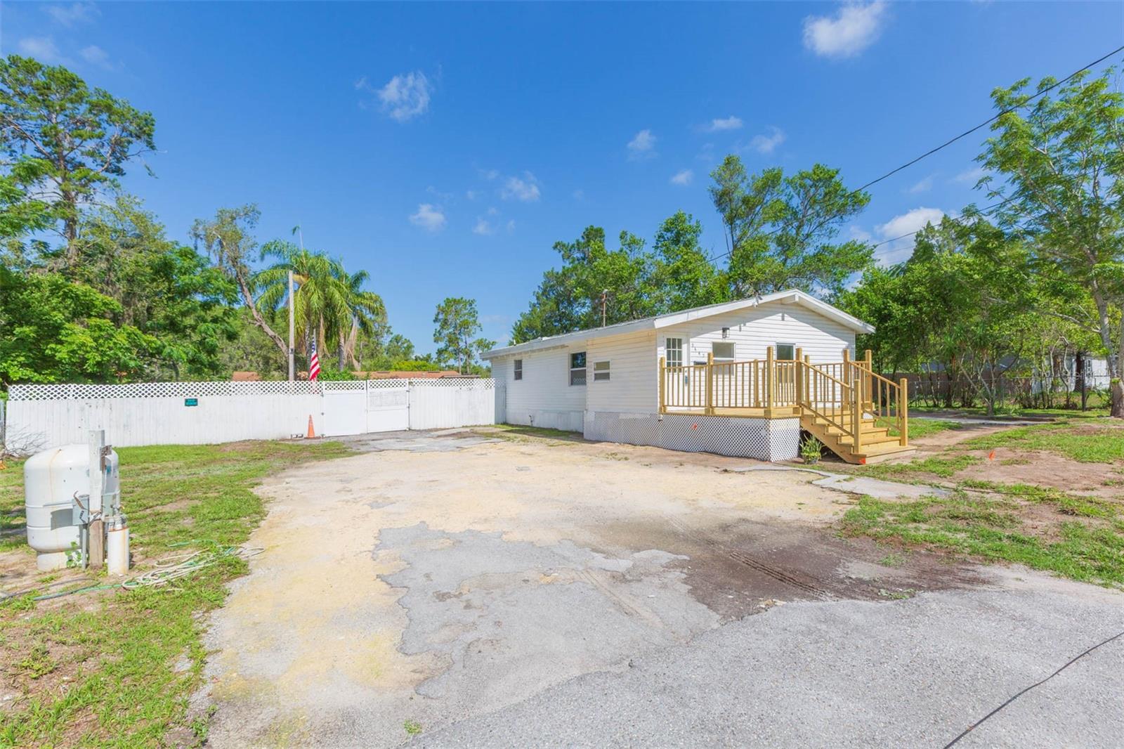 Image 40 of 41 For 9445 Cardy Street