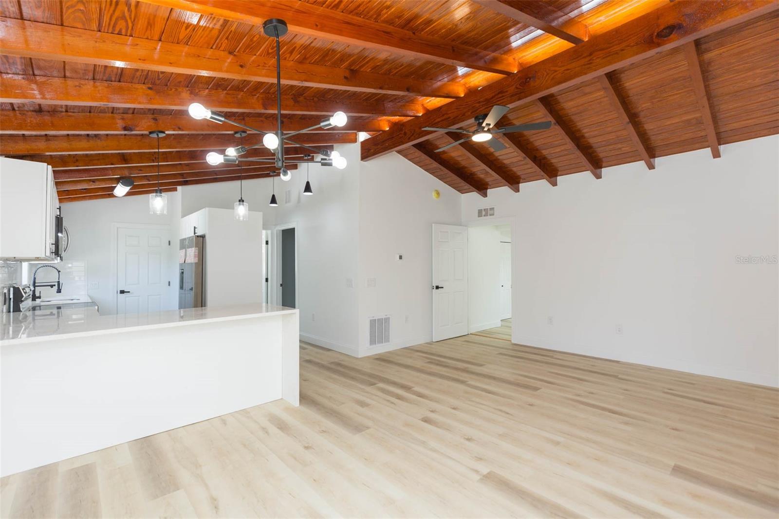 Image 6 of 41 For 9445 Cardy Street