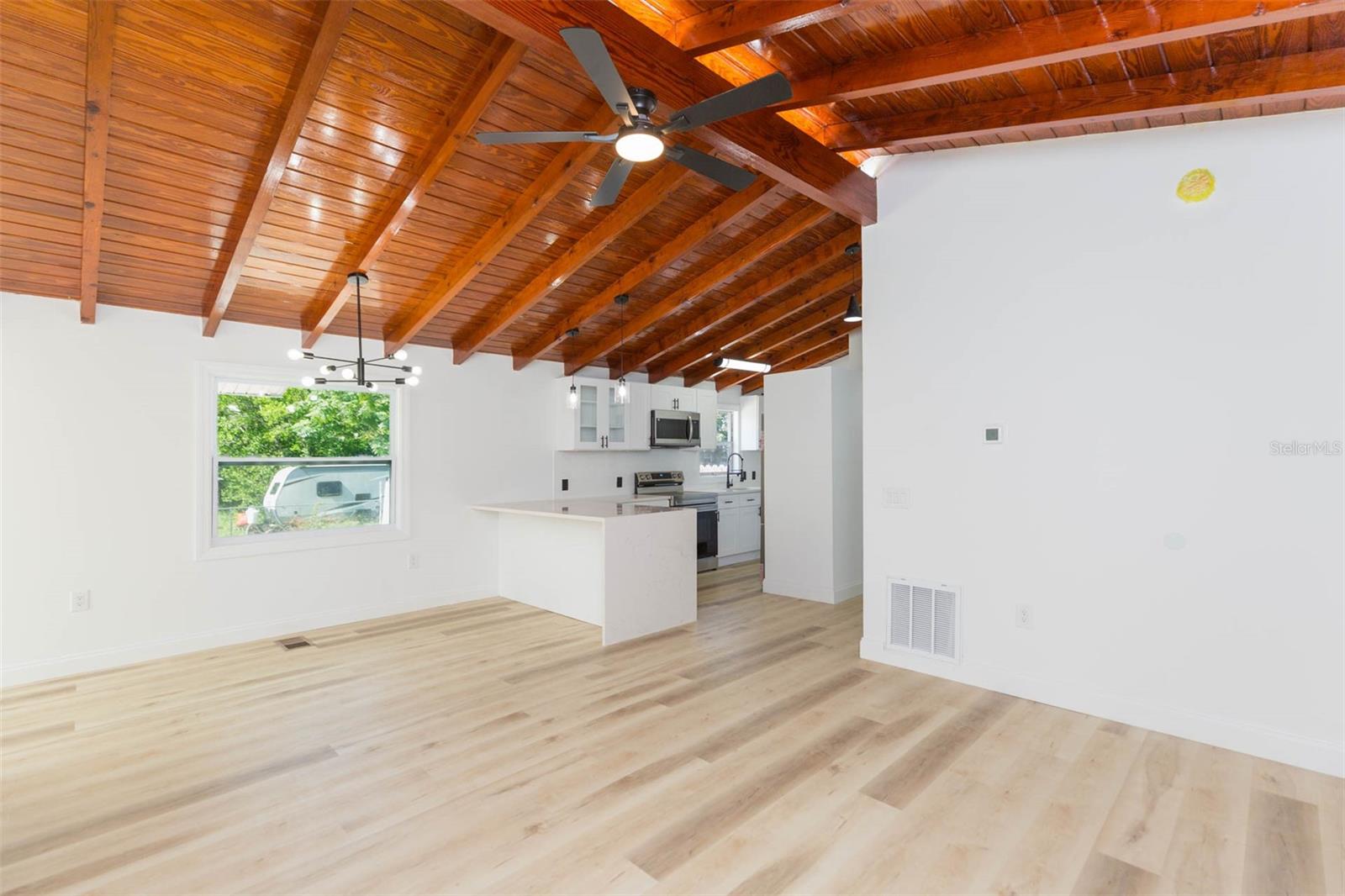 Image 7 of 41 For 9445 Cardy Street