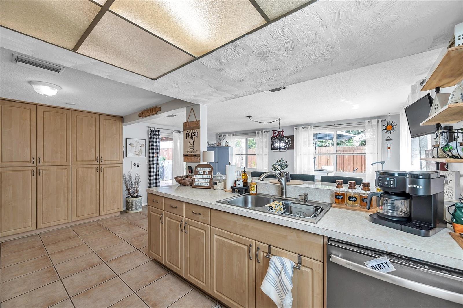 Image 20 of 43 For 5936 13th Avenue