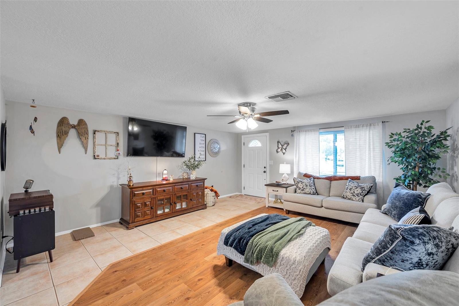 Image 8 of 43 For 5936 13th Avenue