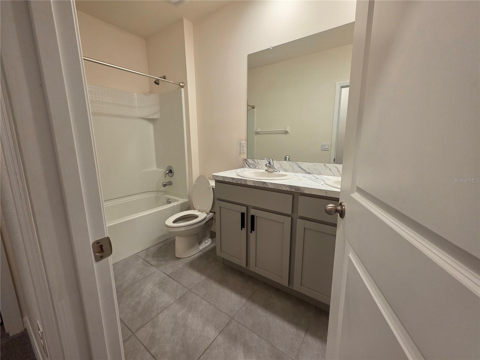 Image 6 of 17 For 34115 Jasper Stone Dr