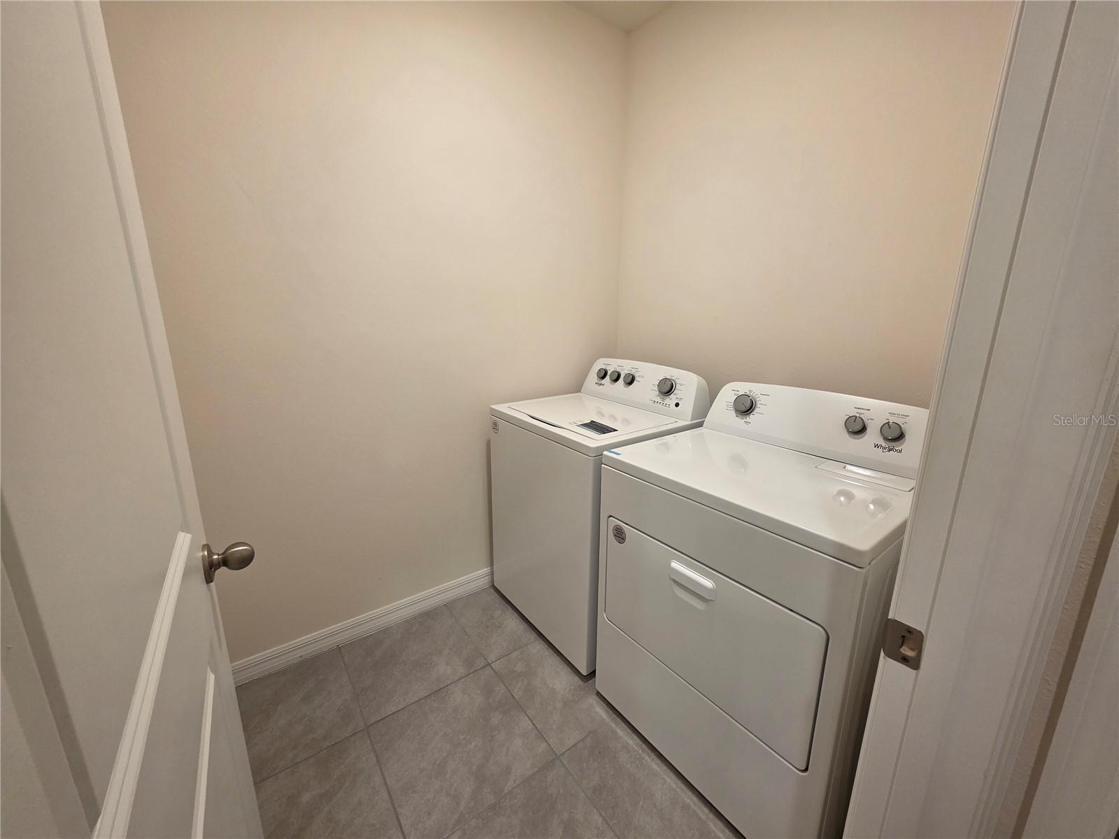 Image 7 of 17 For 34115 Jasper Stone Dr