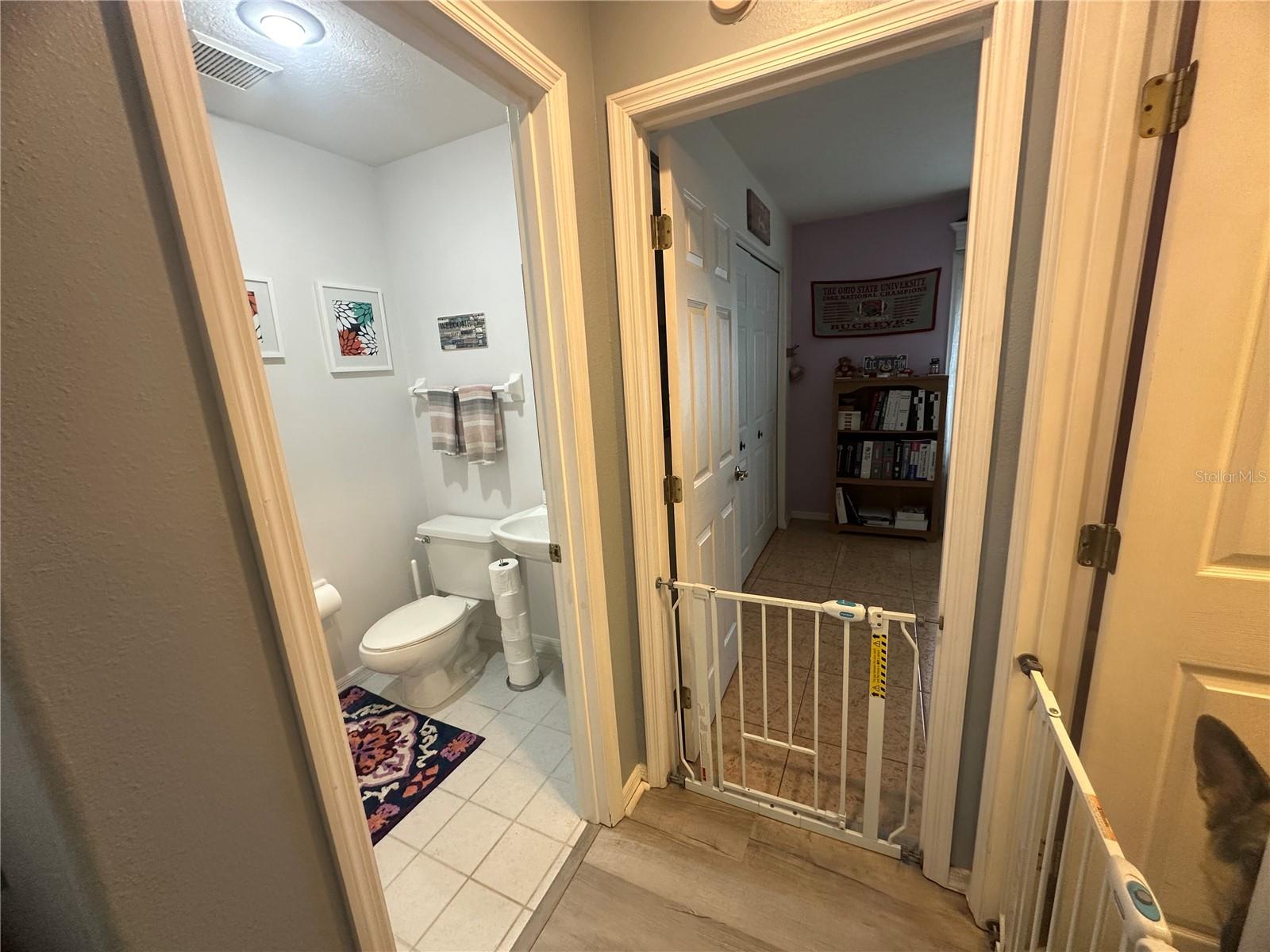Image 40 of 70 For 14334 Teasdale Avenue