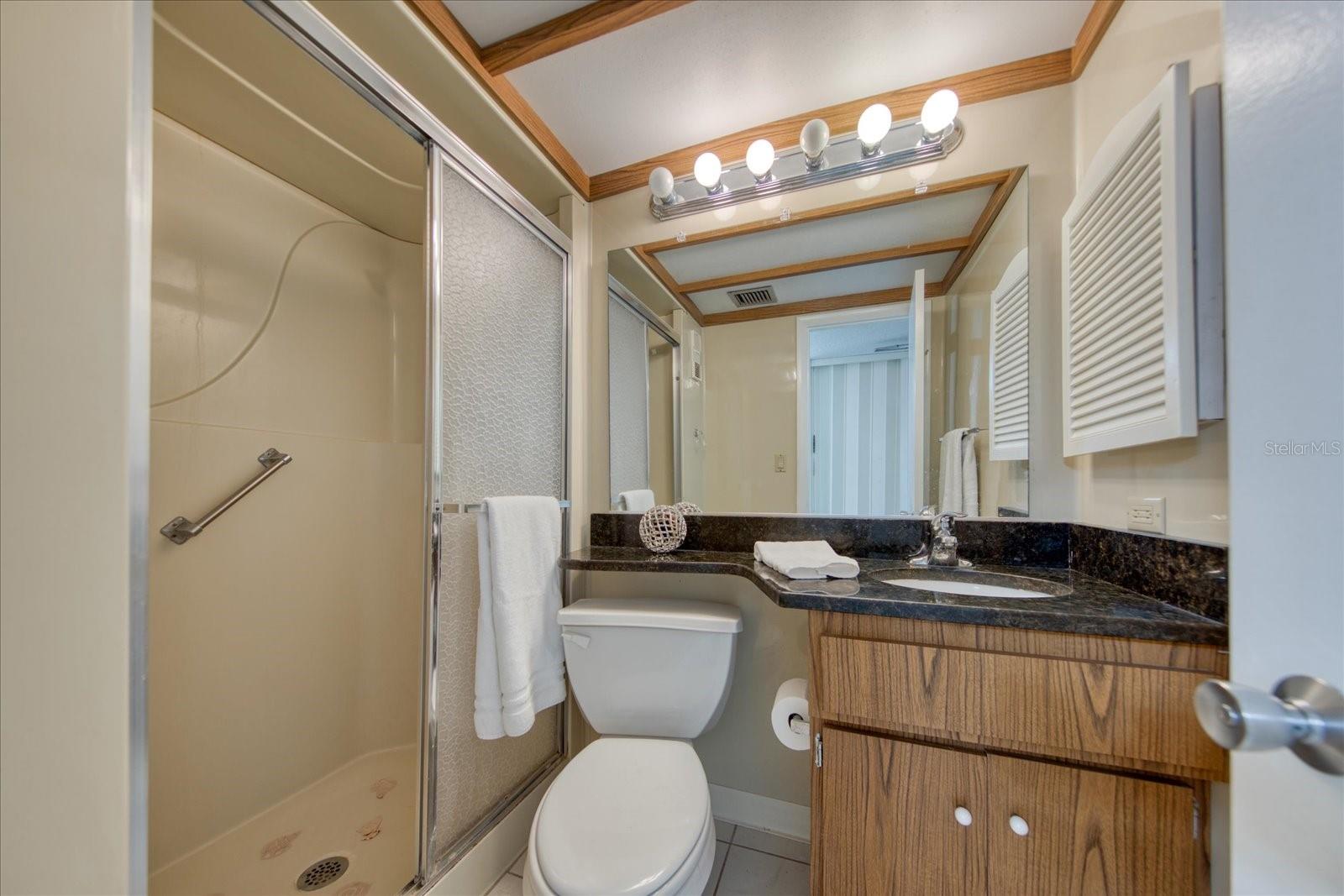 Image 22 of 36 For 440 Gulfview Boulevard 701