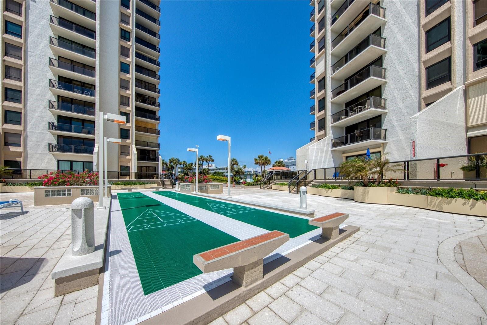 Image 26 of 36 For 440 Gulfview Boulevard 701