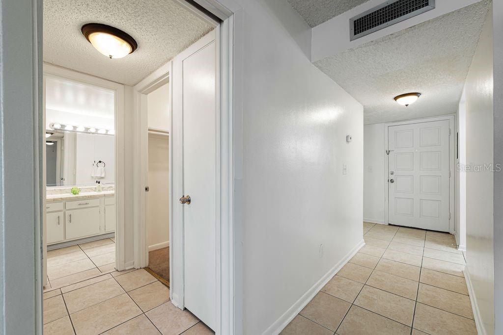 Image 16 of 29 For 6312 Newtown Circle 12a5