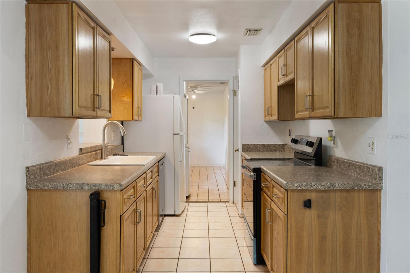 Image 2 of 27 For 1440 12th Street