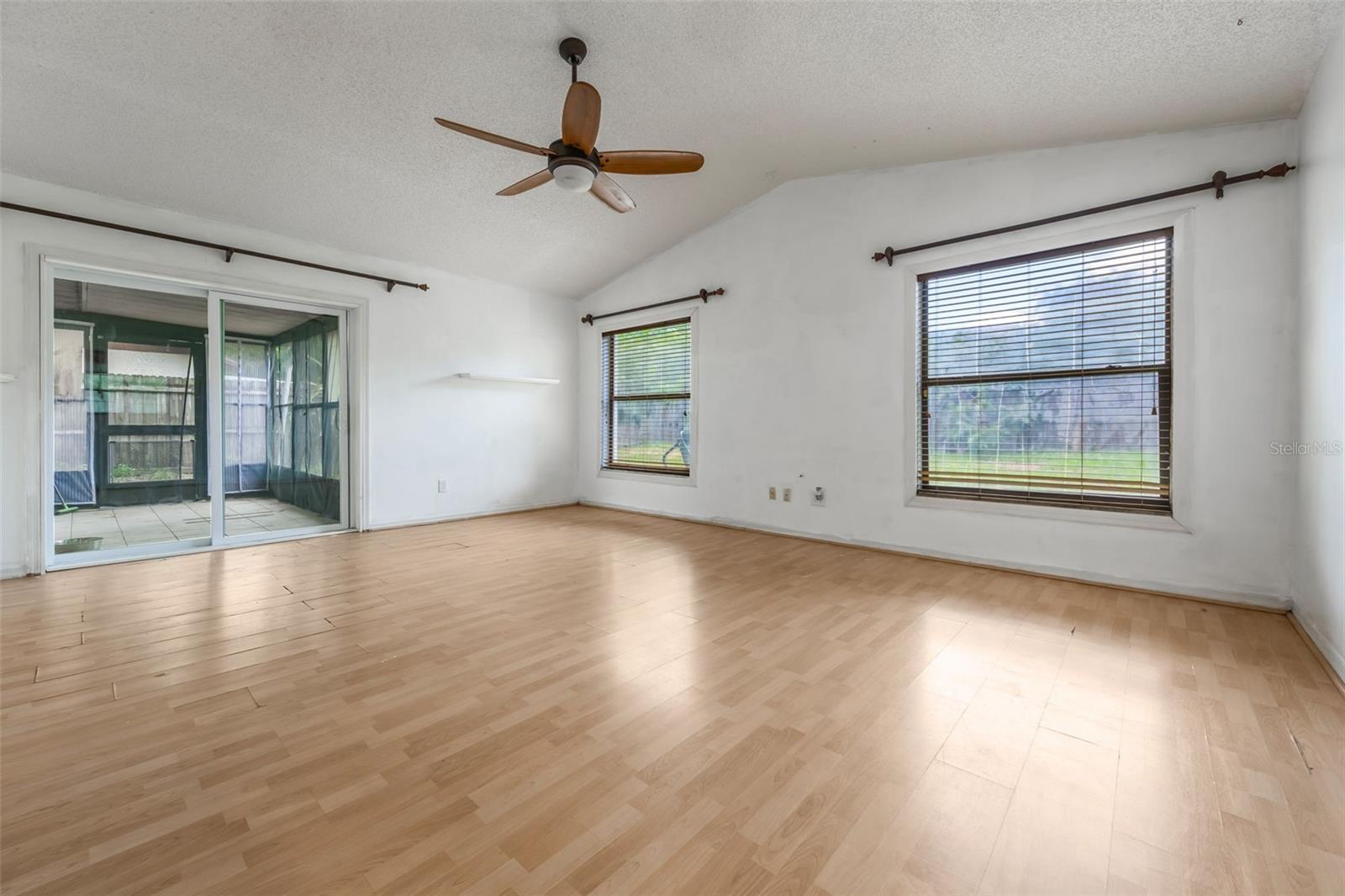 Image 4 of 27 For 1440 12th Street