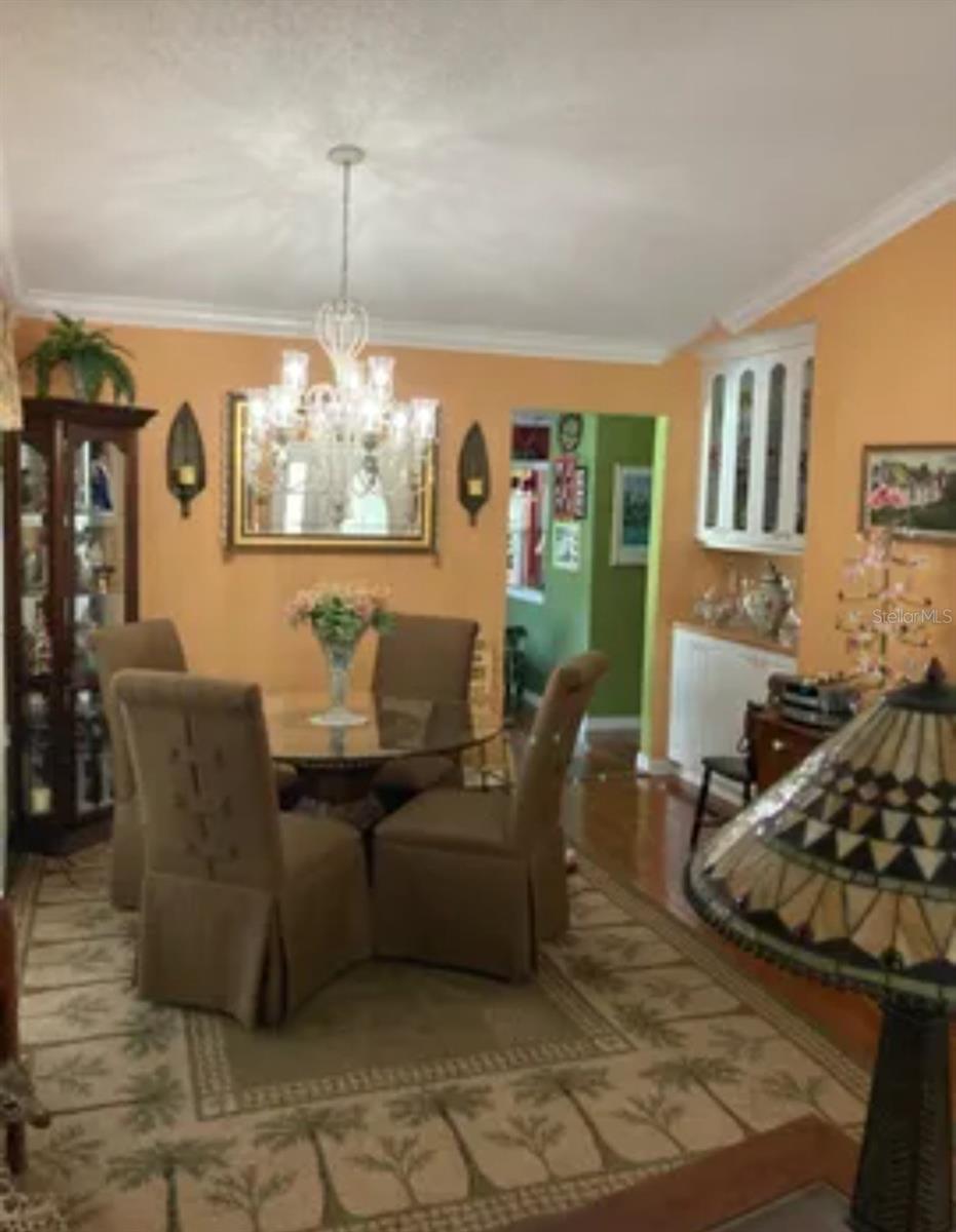 Image 5 of 7 For 8101 Roxboro Drive