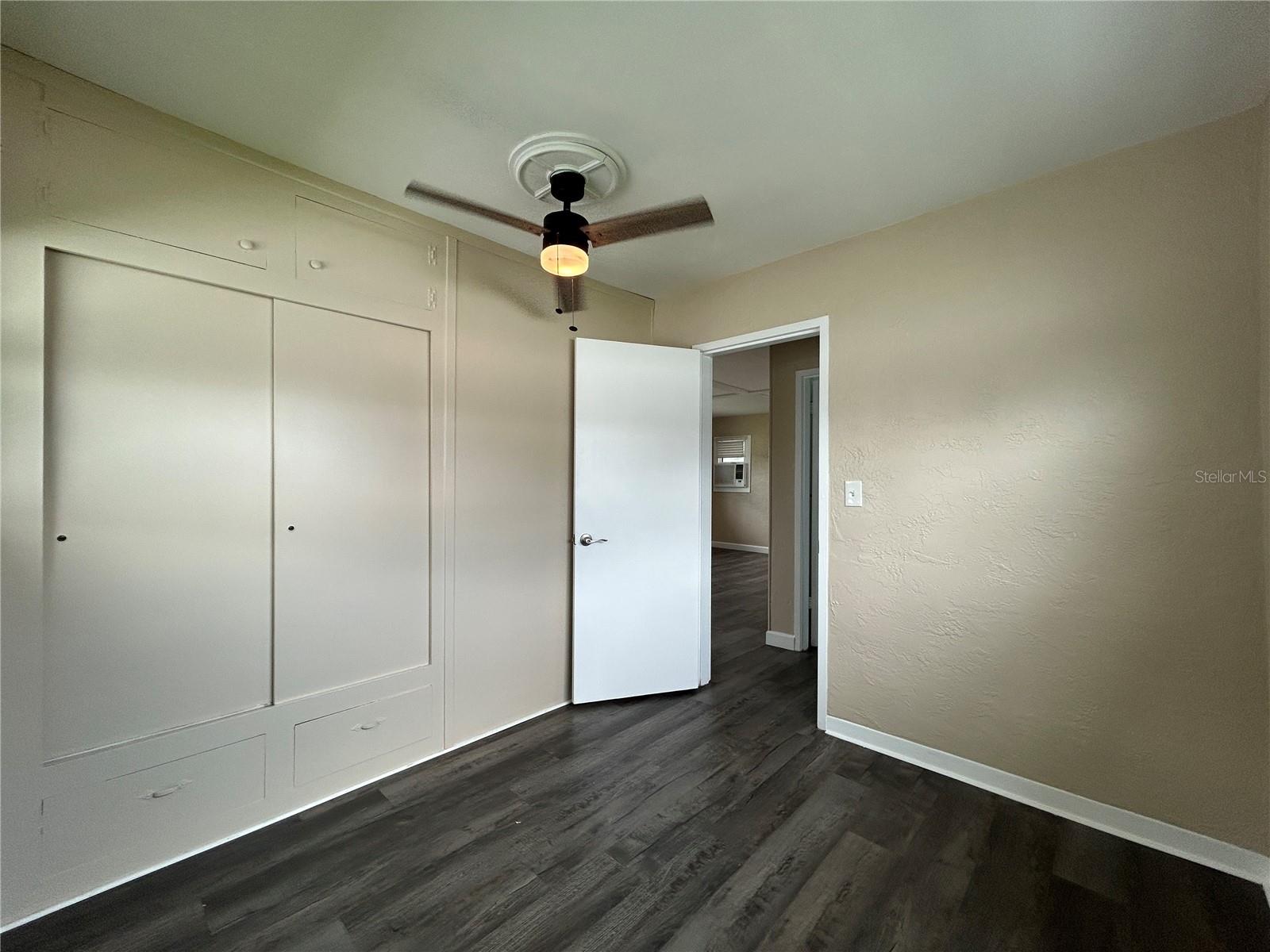 Image 12 of 26 For 928 58th Avenue N
