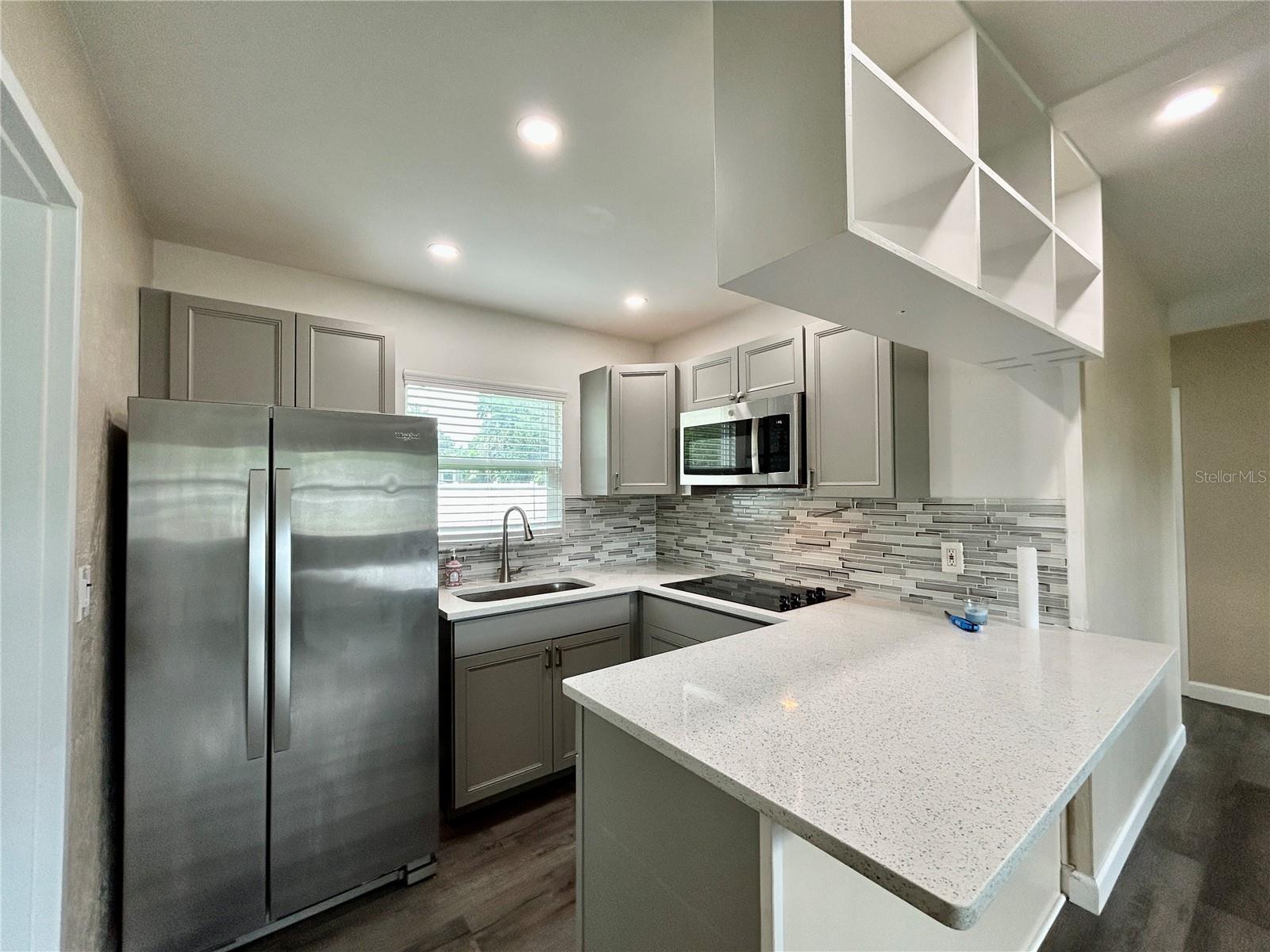 Image 5 of 26 For 928 58th Avenue N