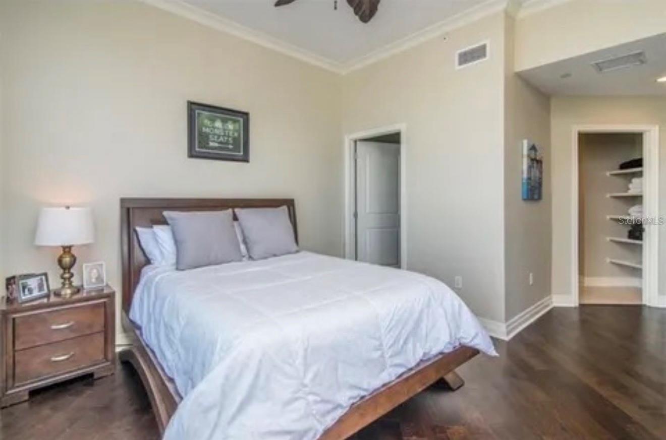 Image 15 of 23 For 1209 Cumberland Avenue 901