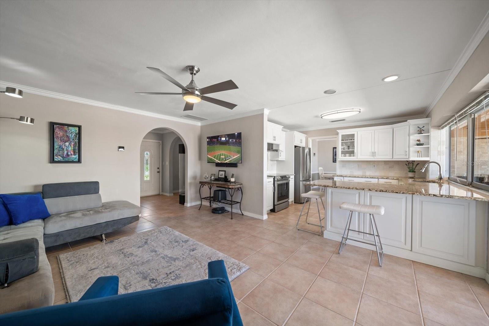 Listing photo id 8 for 4754 Overlook Drive Ne
